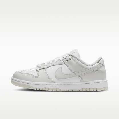 Nike Dunk Low Damenschuh – Weiß/Weiß/Photon Dust