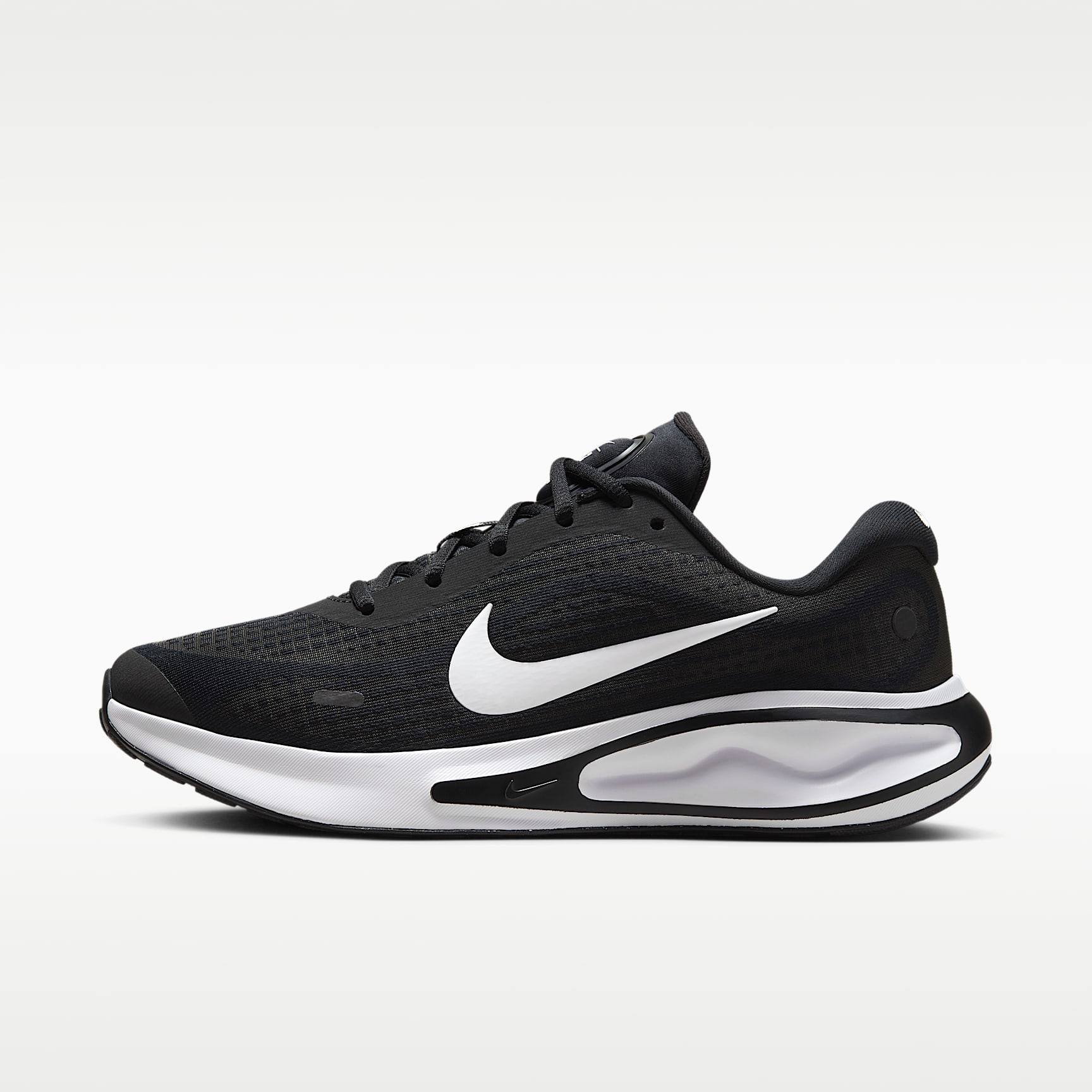 Nike Journey Run Straßenlaufschuh für Damen – Schwarz/Weiß
