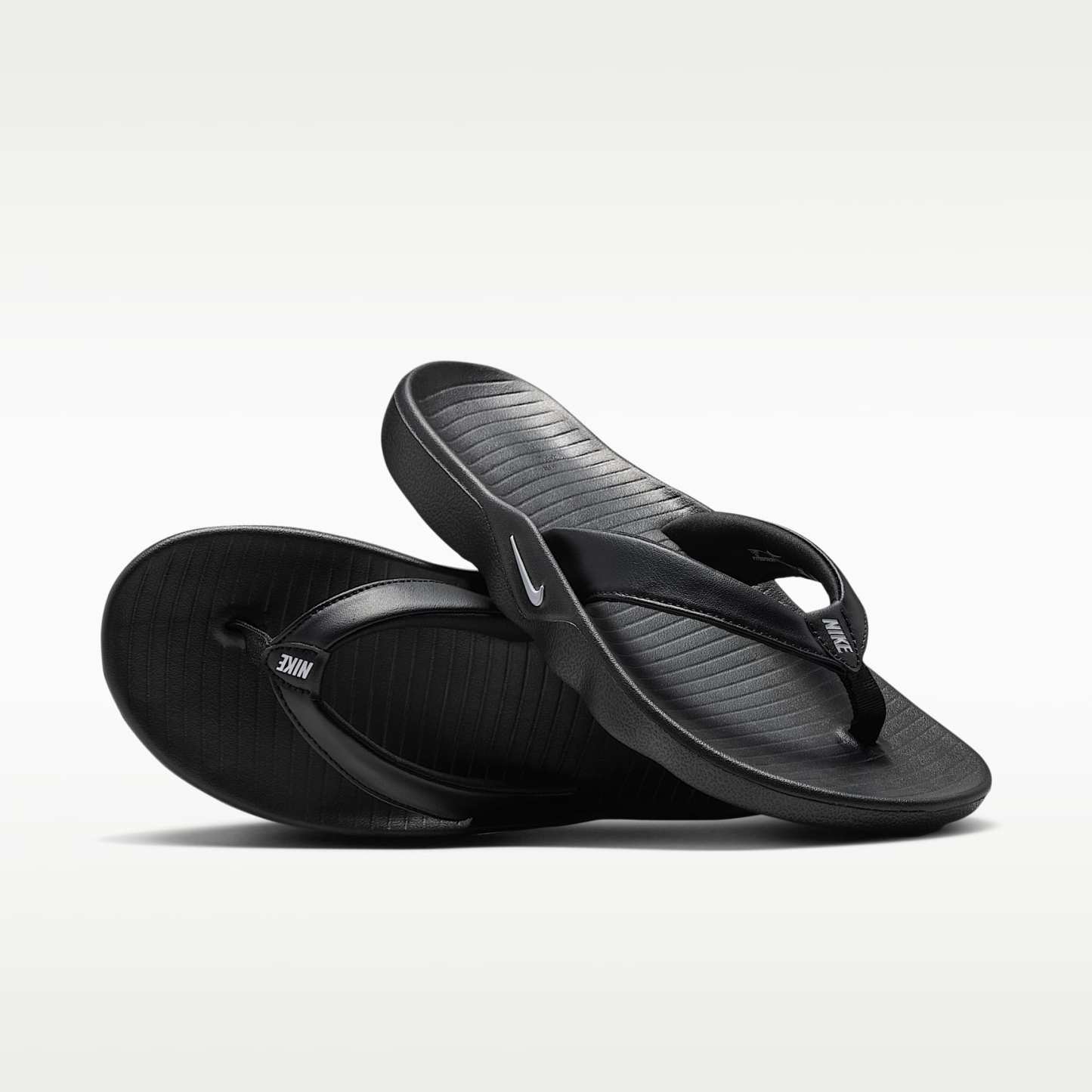 Nike Marina Slides (Damen) – Schwarz/Weiß