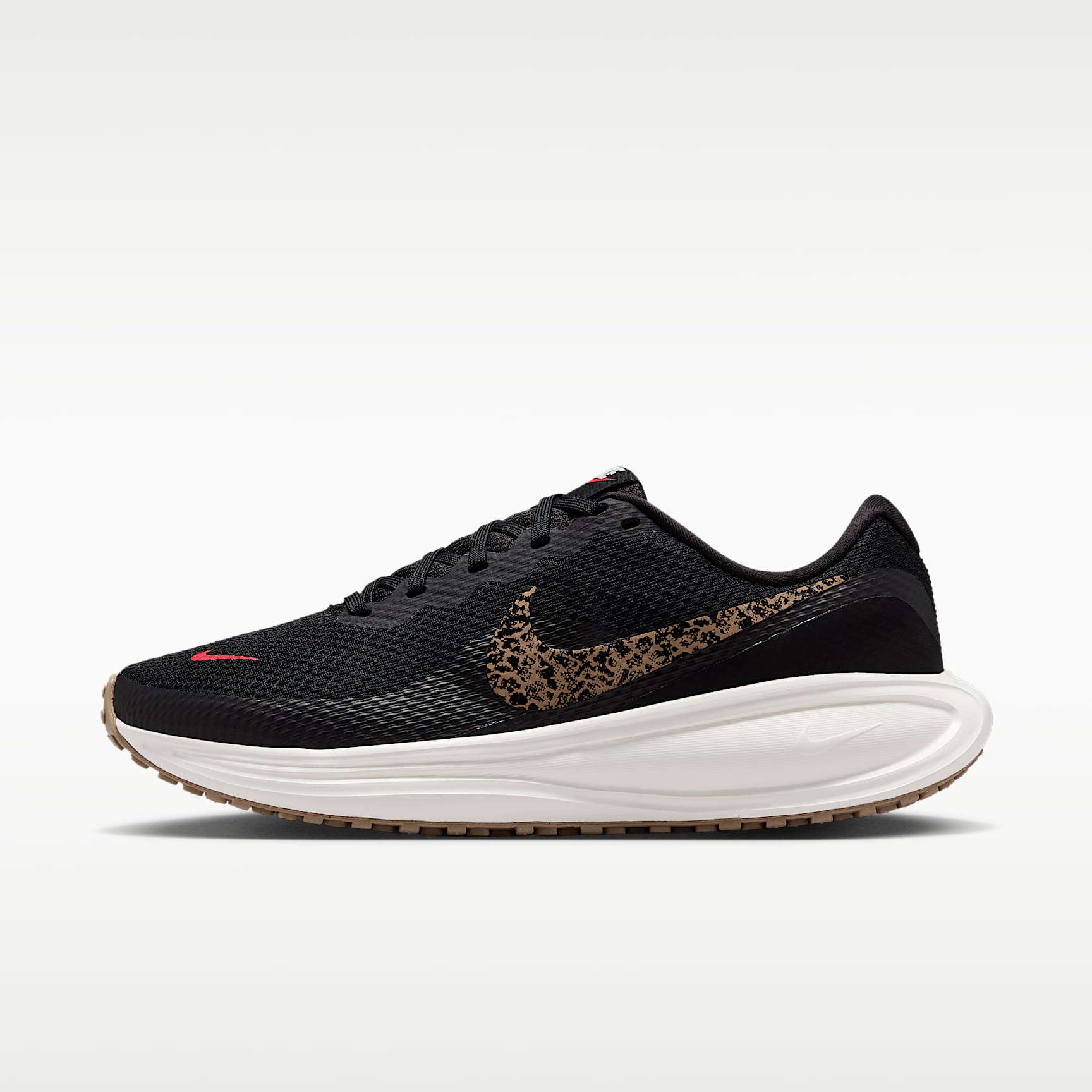Nike Revolution 8 Straßenlaufschuh (Damen) – Schwarz/Fusion Red/Sail/Multi-Color