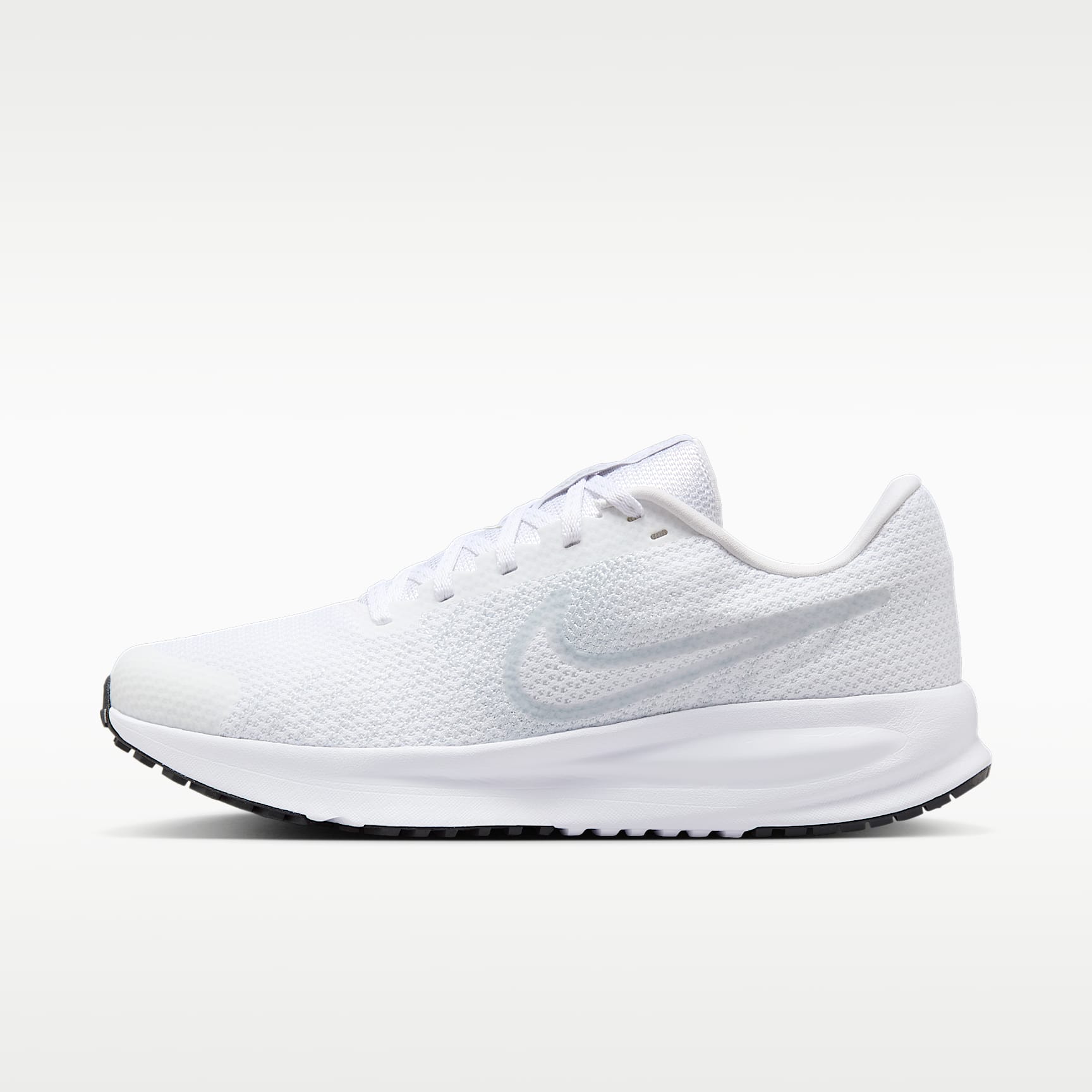 Nike Run Defy Straßenlaufschuh (Damen) – Weiß/Schwarz/Pure Platinum
