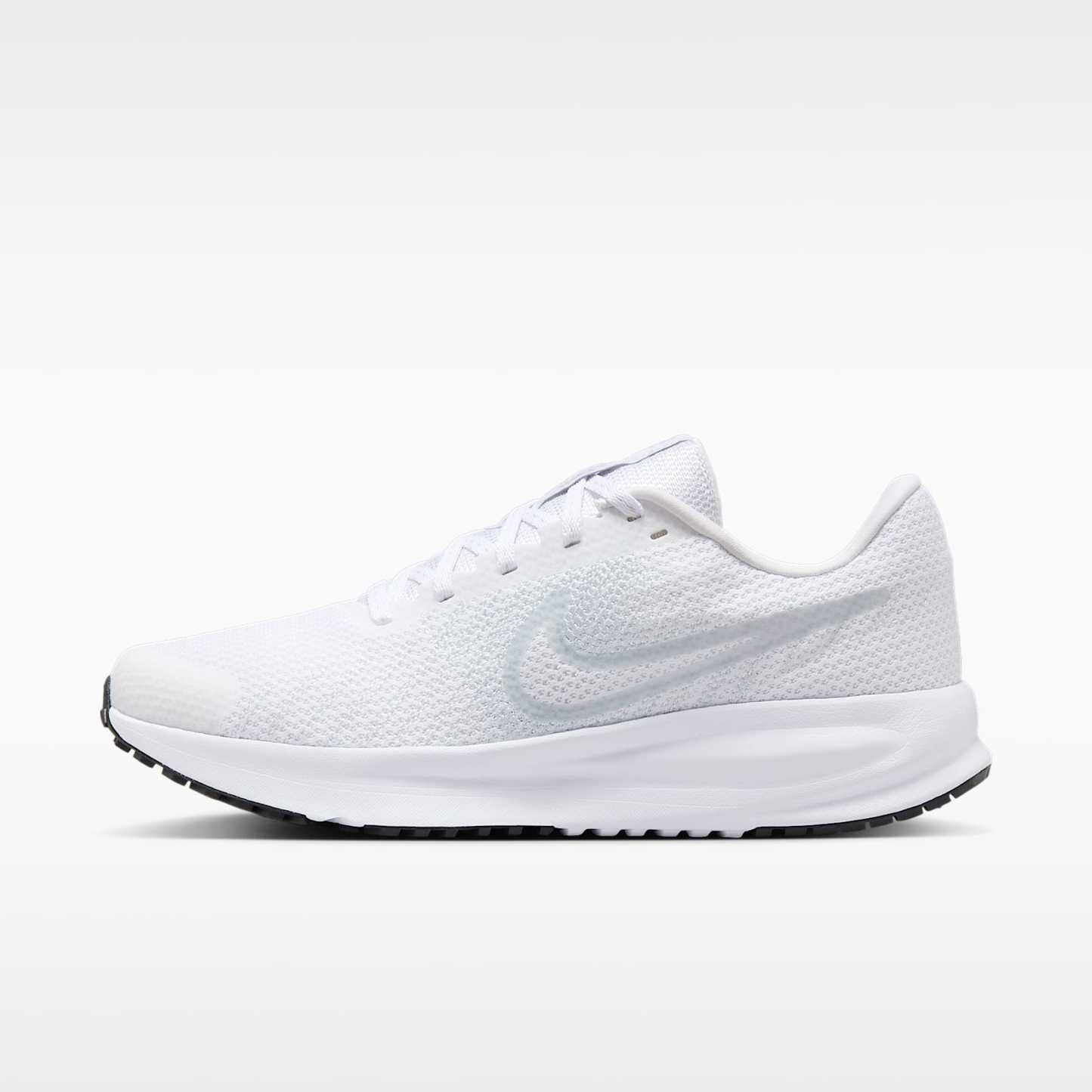 Nike Run Defy Straßenlaufschuh (Damen) – Weiß/Schwarz/Pure Platinum