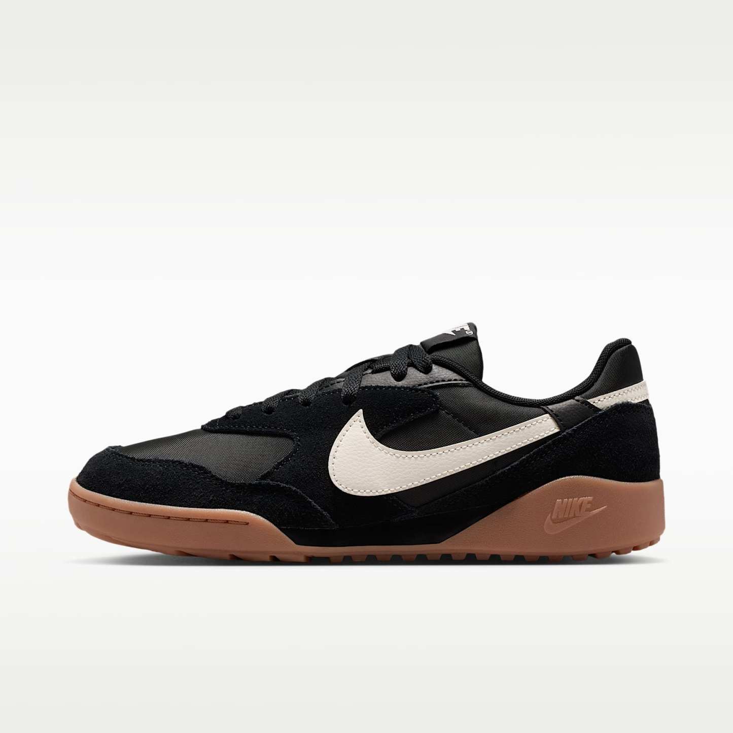 Nike Terra Manta Suede (Damen) – Schwarz/Gum Medium Brown/Sail