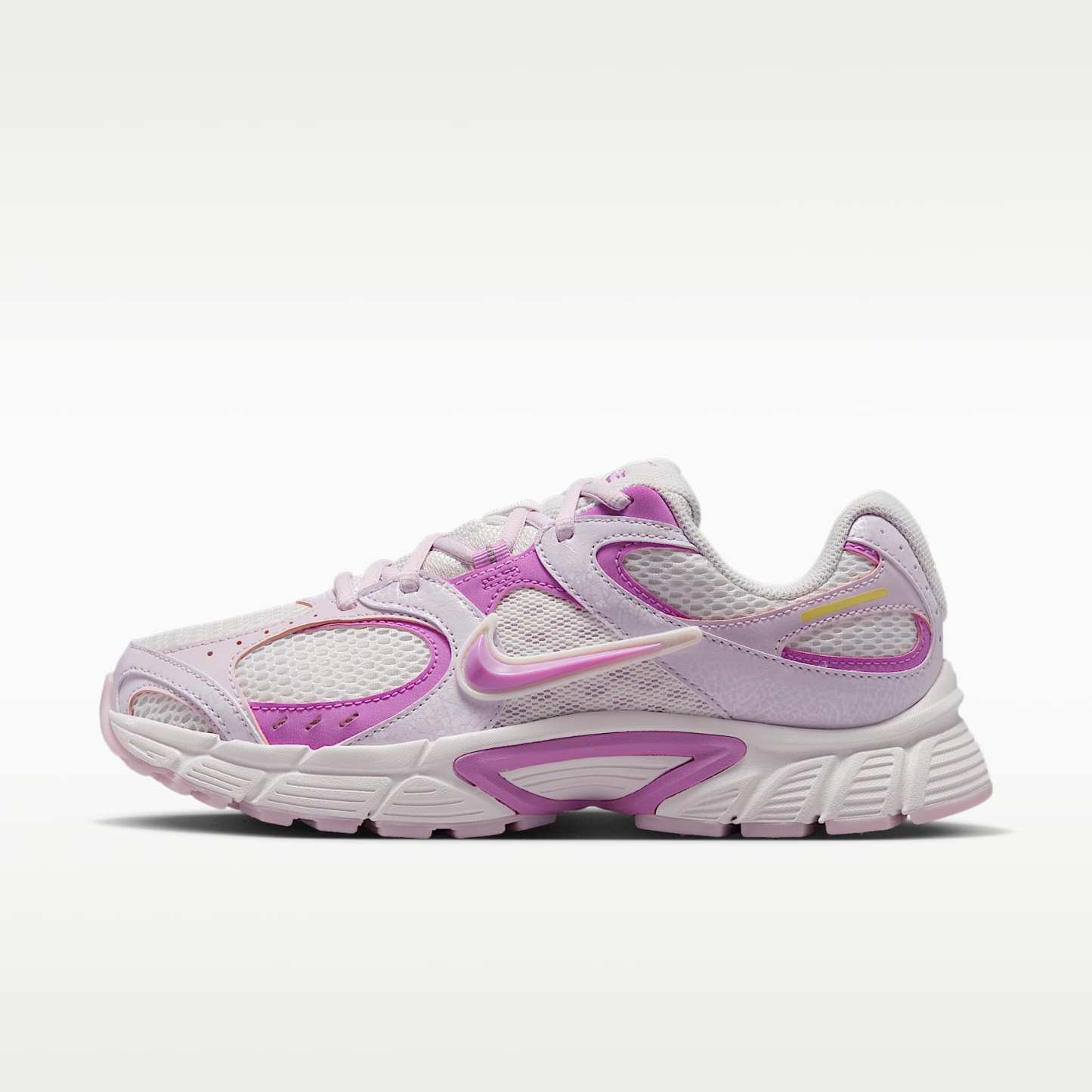 Nike V5 RNR Schuh (Damen) – Summit White/Bleached Lilac/Soft Yellow/Light Magenta