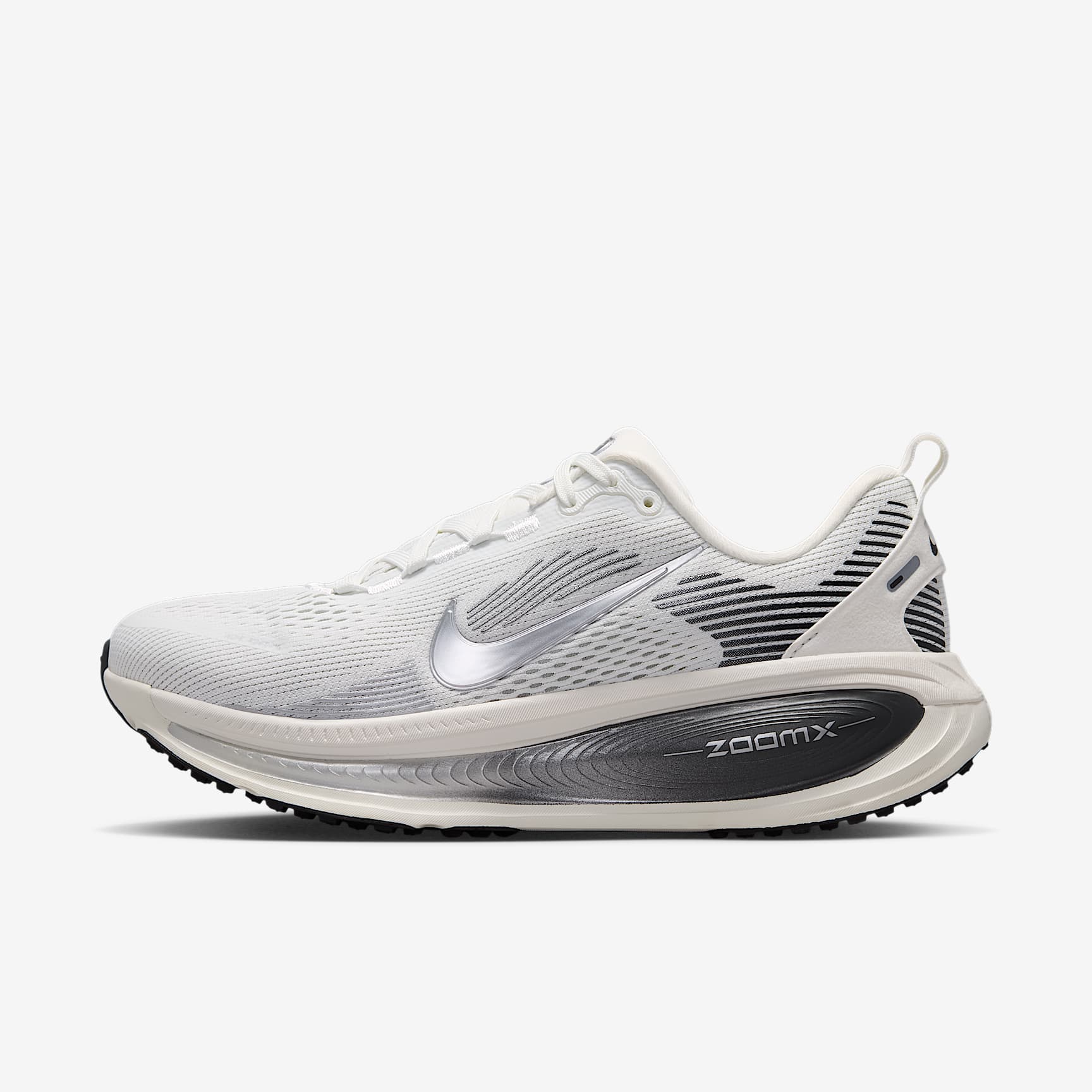 Nike Vomero 18 Straßenlaufschuh (Damen) – Summit White/Sail/Photon Dust/Metallic Silver