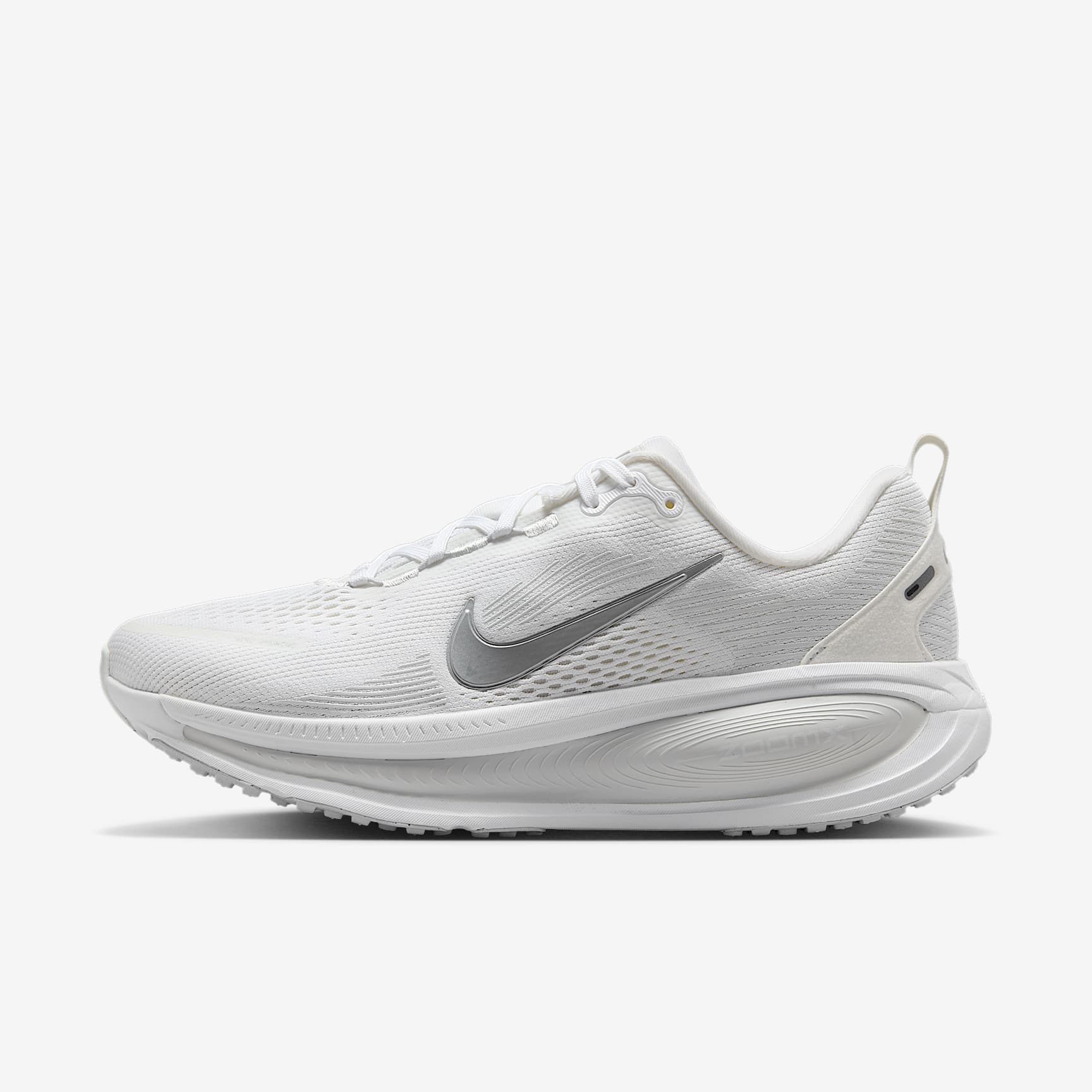 Nike Vomero 18 Straßenlaufschuh (Damen) – Weiß/Photon Dust/Summit White/Metallic Silver