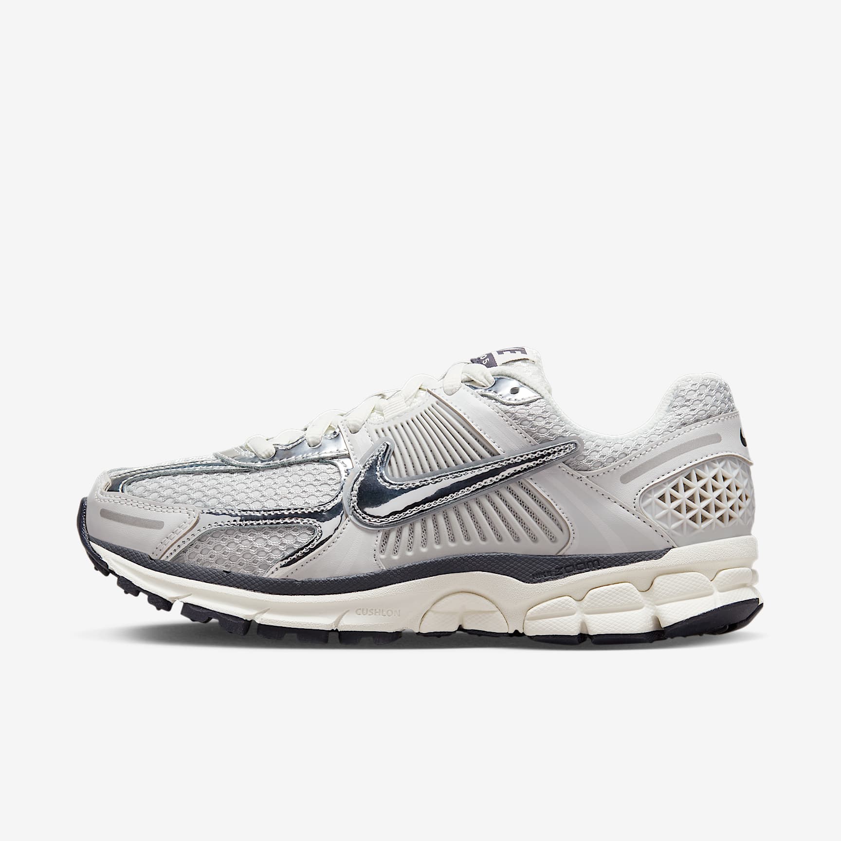 Nike Zoom Vomero 5 Schuh (Damen) – Photon Dust/Gridiron/Sail/Chrome