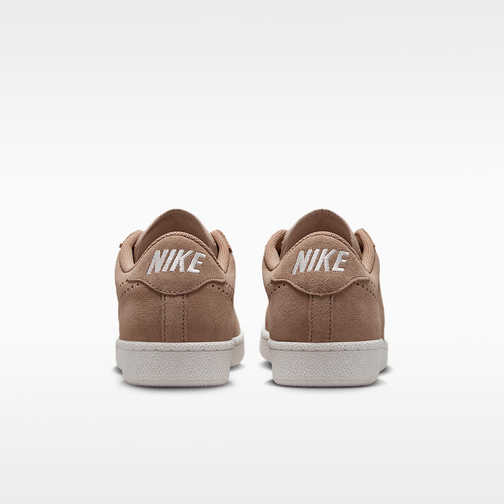 Nike Tennis Classic Damenschuh – British Khaki/Sail/British Khaki