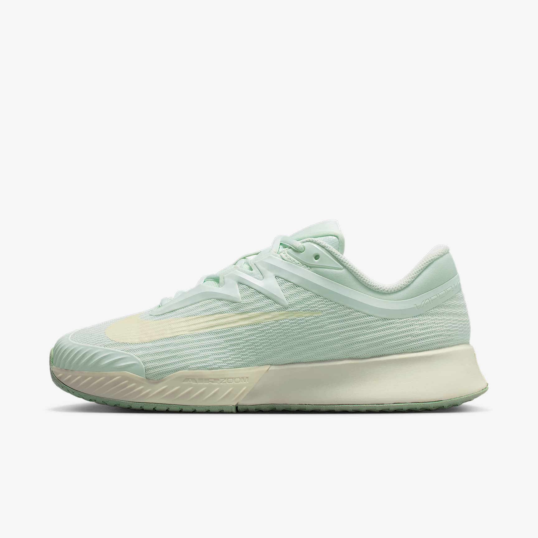 Nike Vapor Pro 3 Tennisschuh für Hartplätze (Damen) – Barely Green/Sea Glass/Steam/Coconut Milk