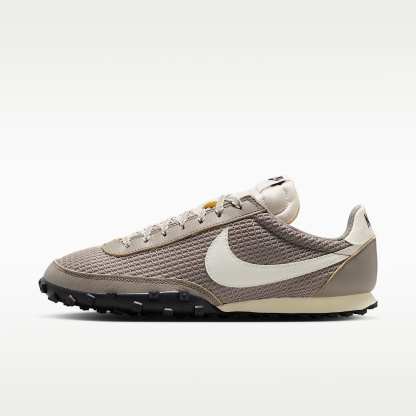 Nike Waffle Racer SE Herrenschuh – Moon Fossil/Shadow Brown/Coconut Milk/Sail