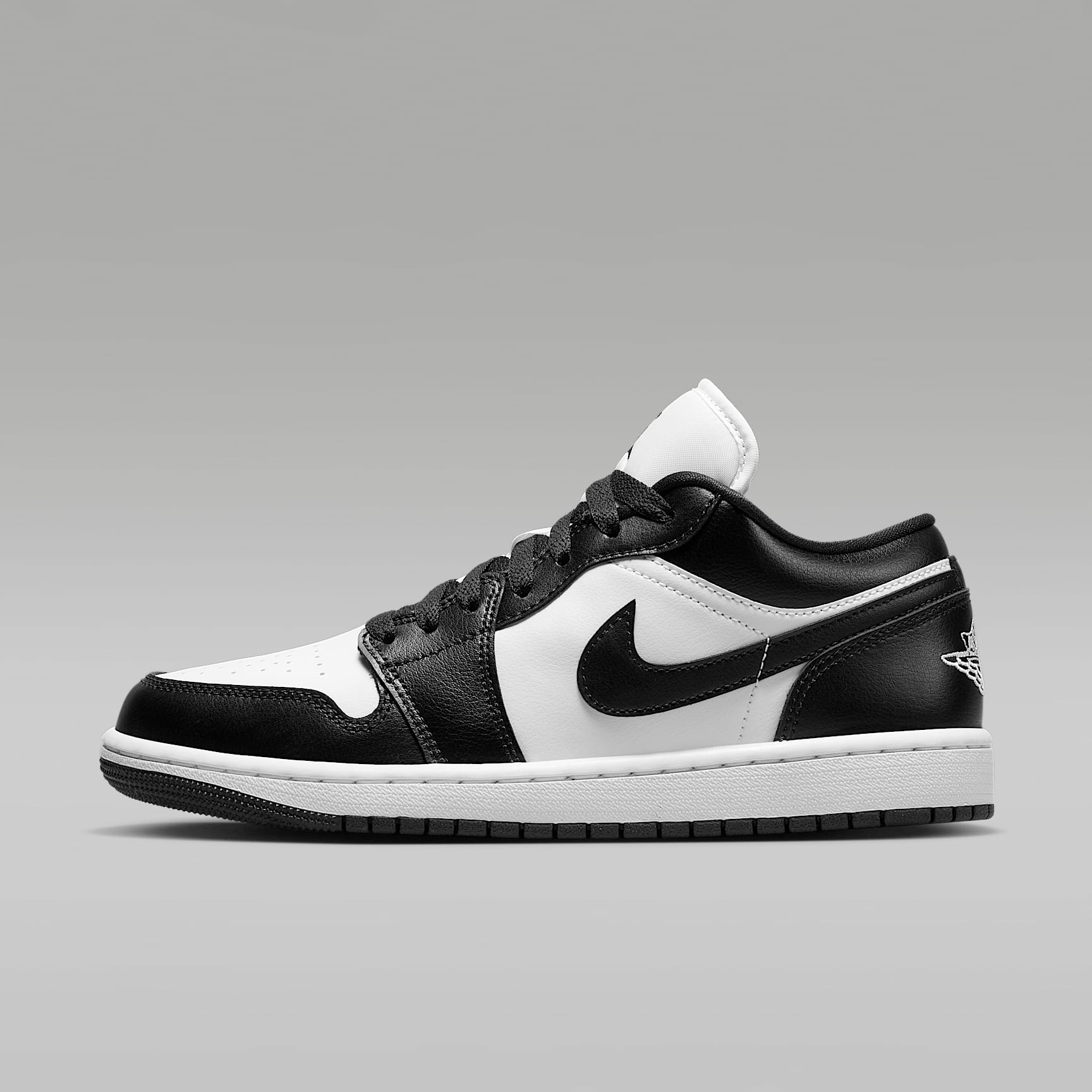 Air Jordan 1 Low Damenschuh – Weiß/Weiß/Schwarz