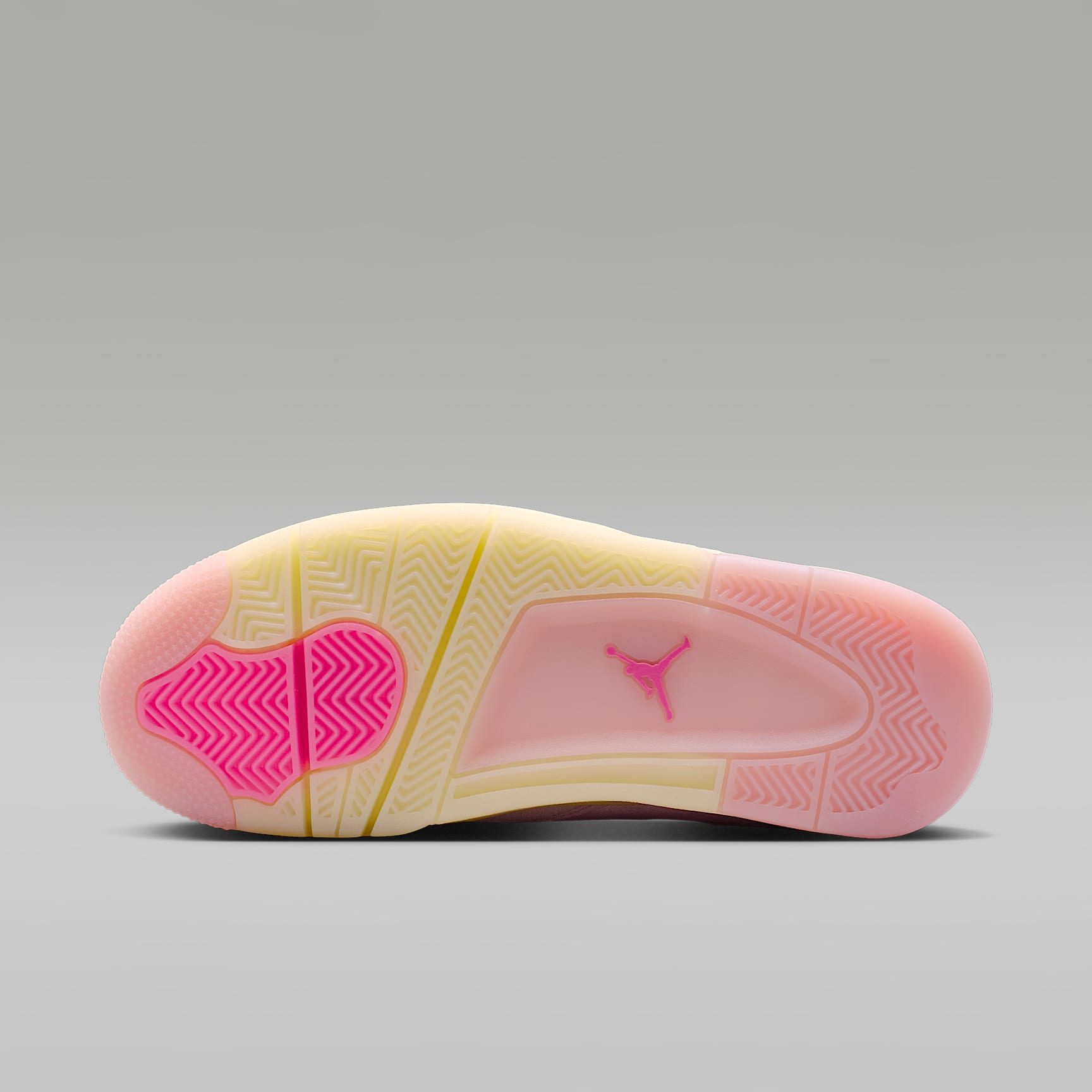 Air Jordan 4 Retro „Pearl Pink and Iced Carmine“ Schuh (Damen) – Pearl Pink/Coconut Milk/Muslin/Iced Carmine