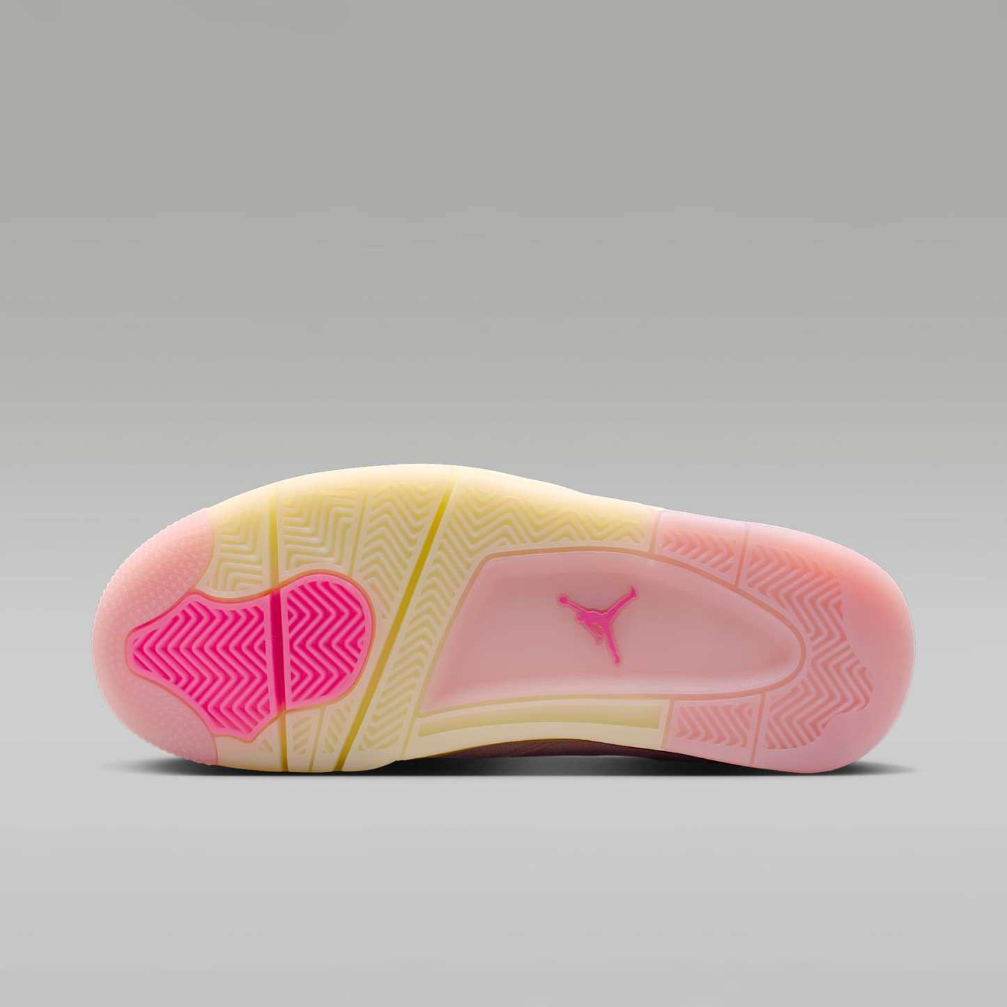 Air Jordan 4 Retro „Pearl Pink and Iced Carmine“ Schuh (Damen) – Pearl Pink/Coconut Milk/Muslin/Iced Carmine