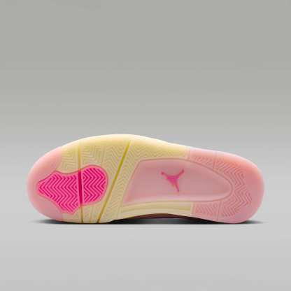 Air Jordan 4 Retro „Pearl Pink and Iced Carmine“ Schuh (Damen) – Pearl Pink/Coconut Milk/Muslin/Iced Carmine