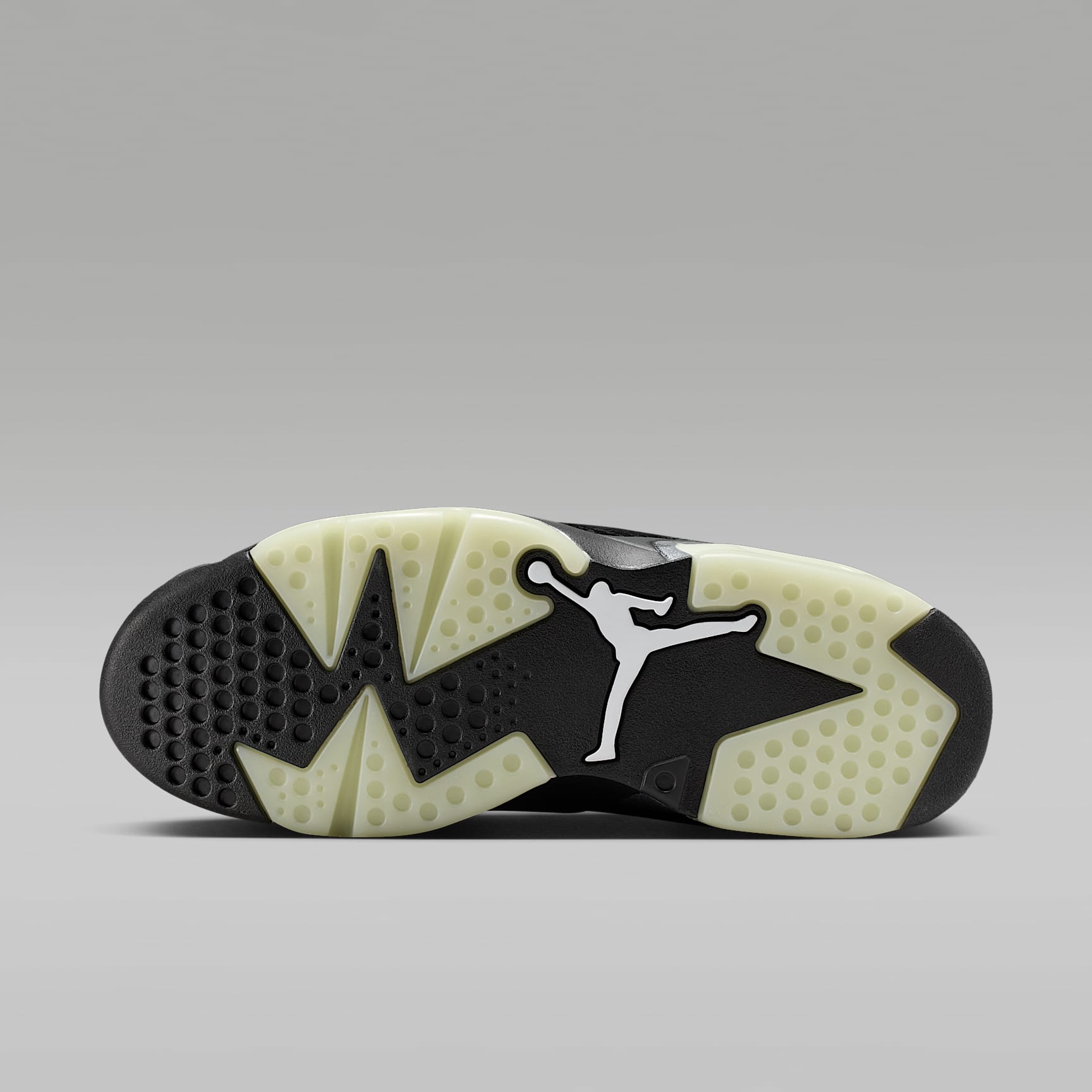 Air Jordan 6 Retro Low Schuh (Damen) – Schwarz/Schwarz/Schwarz