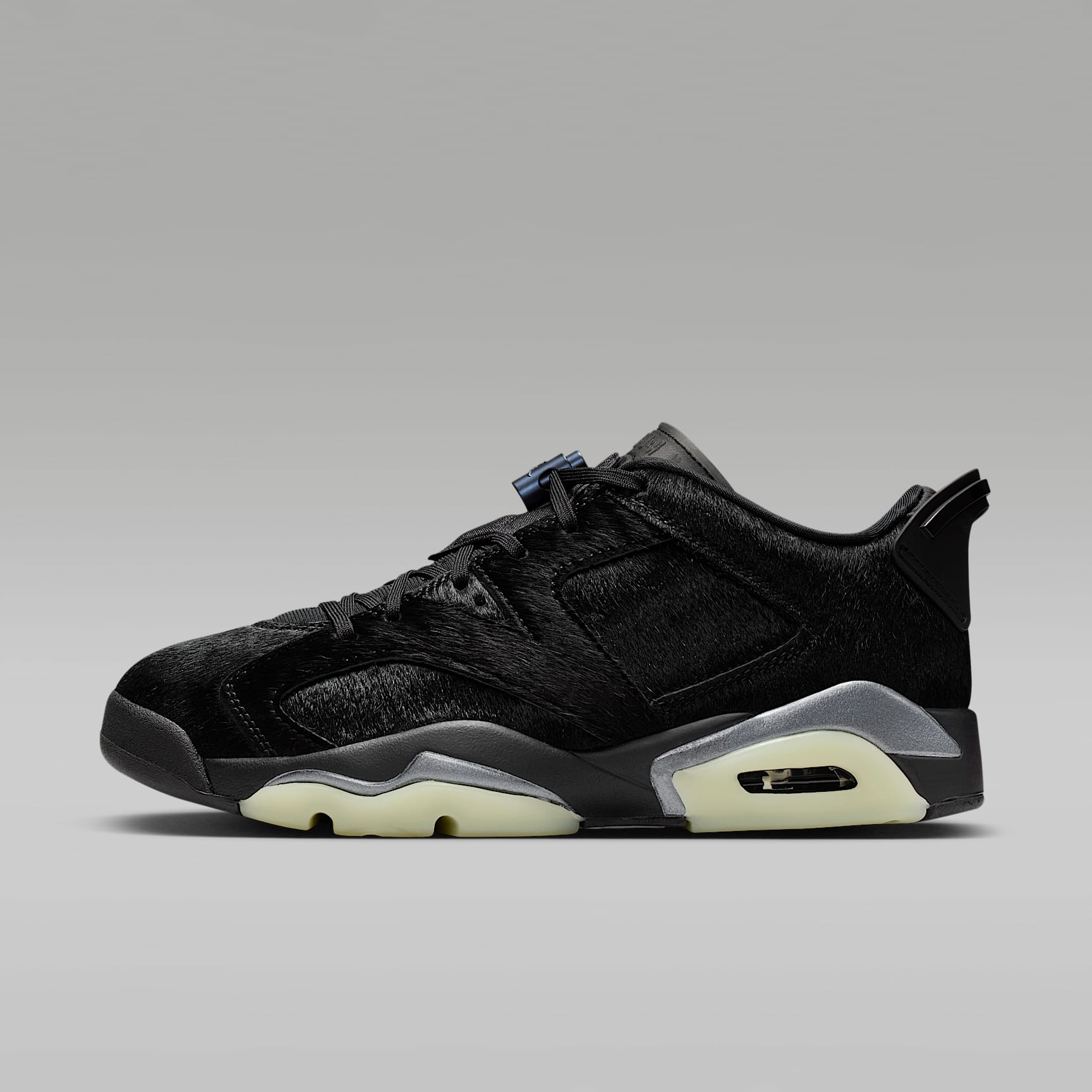 Air Jordan 6 Retro Low Schuh (Damen) – Schwarz/Schwarz/Schwarz