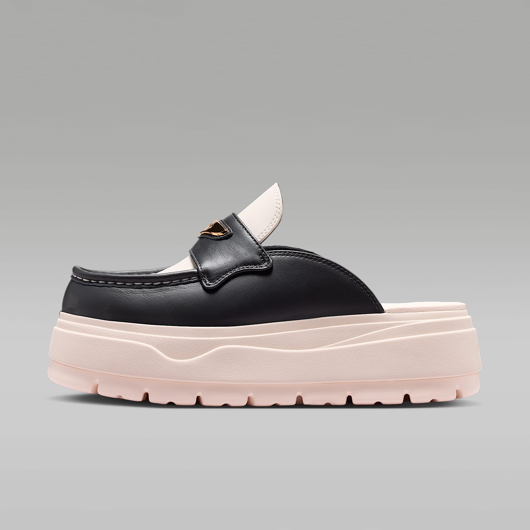 Air Jordan Mule SE Mules (Damen) – Off Noir/Chalk/Metallic Gold
