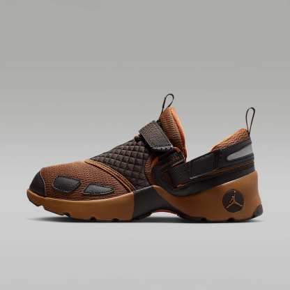 Jordan Trunner LX Schuh (Damen) – Light British Tan/Reflective Silver/Weiß/Desert Orange