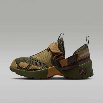 Jordan Trunner LX Schuh (Damen) – Brown Kelp/Cargo Khaki/Velvet Brown/Wild Mango
