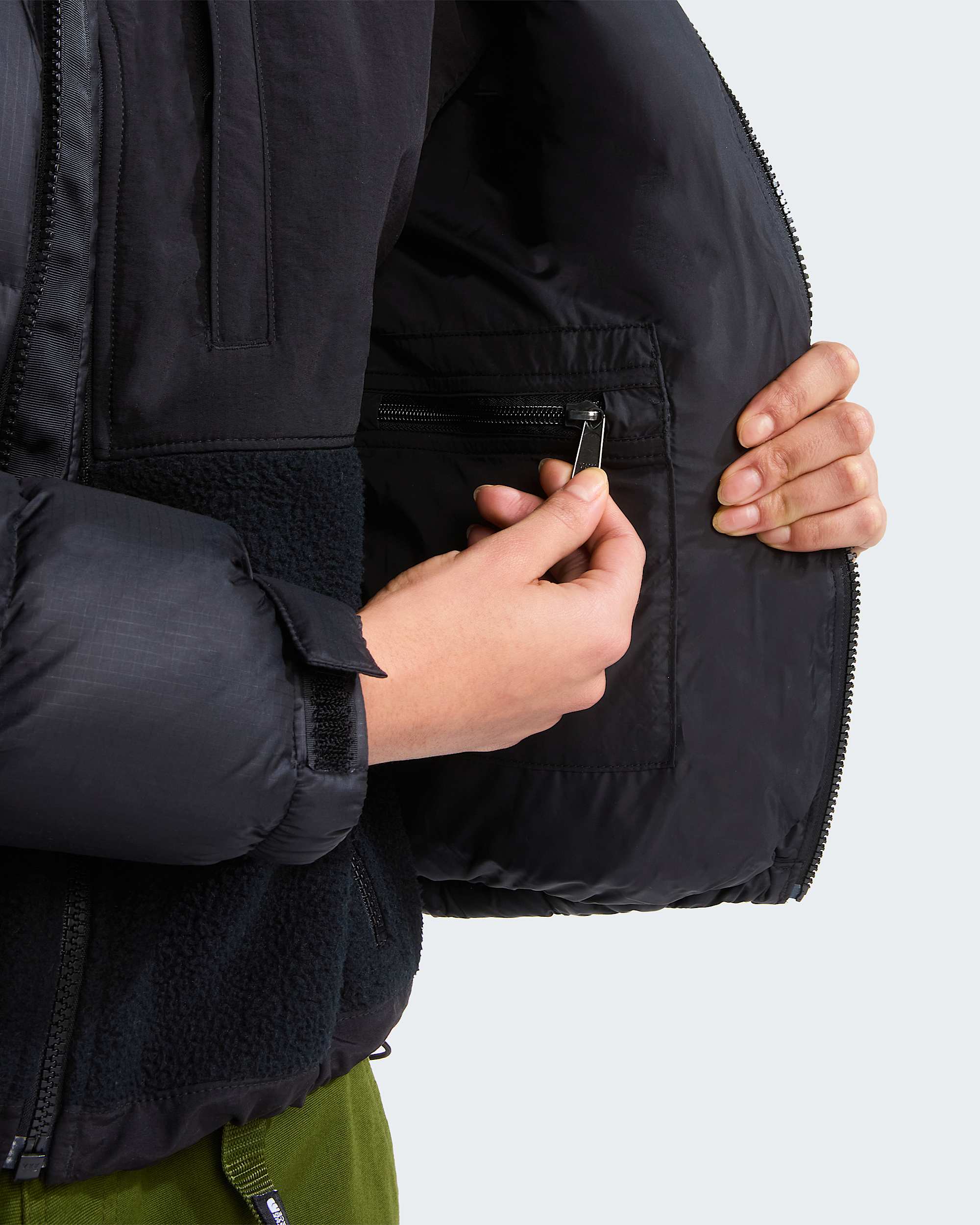 1996 Retro Nuptse Jacke für Damen – TNF Black-Recycled Down