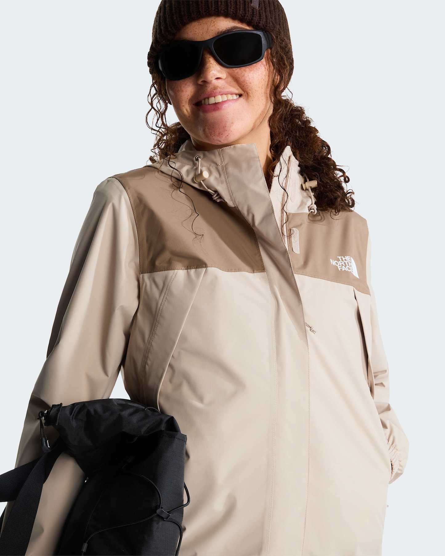 Antora Regenjacke für Damen – Timeless Taupe-Garnet