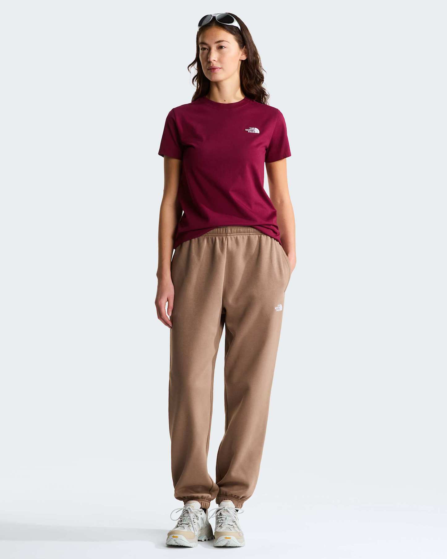 Evolution Simple Dome schmal geschnittenes T-Shirt für Damen – Burgundy Crush