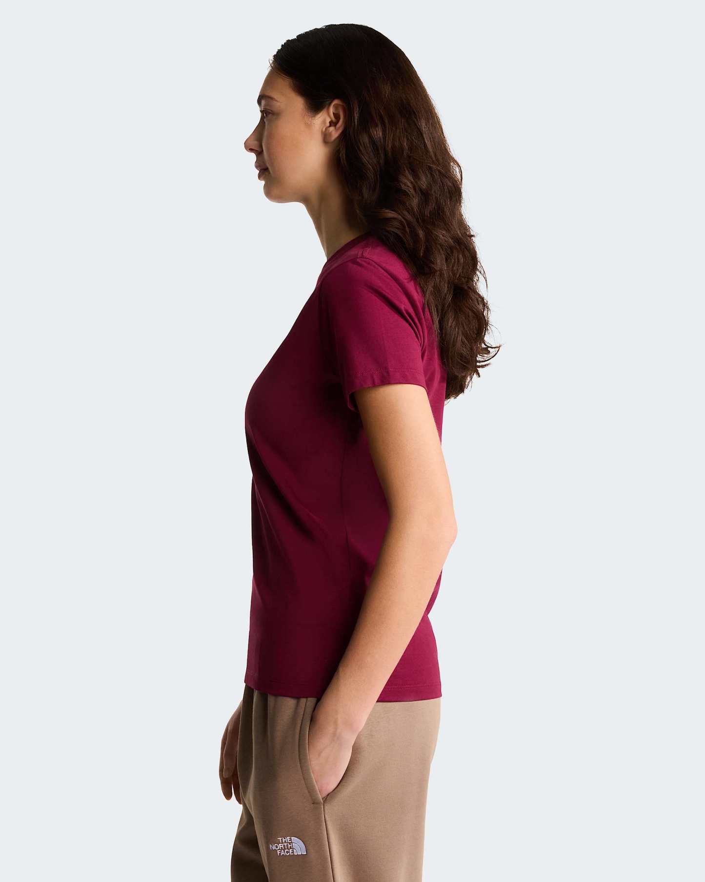 Evolution Simple Dome schmal geschnittenes T-Shirt für Damen – Burgundy Crush