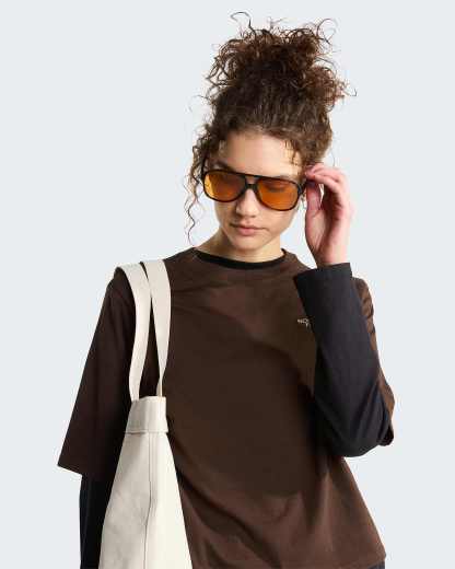 Hike Picnic Boxy Graphic T-Shirt Damen – Dark Chestnut