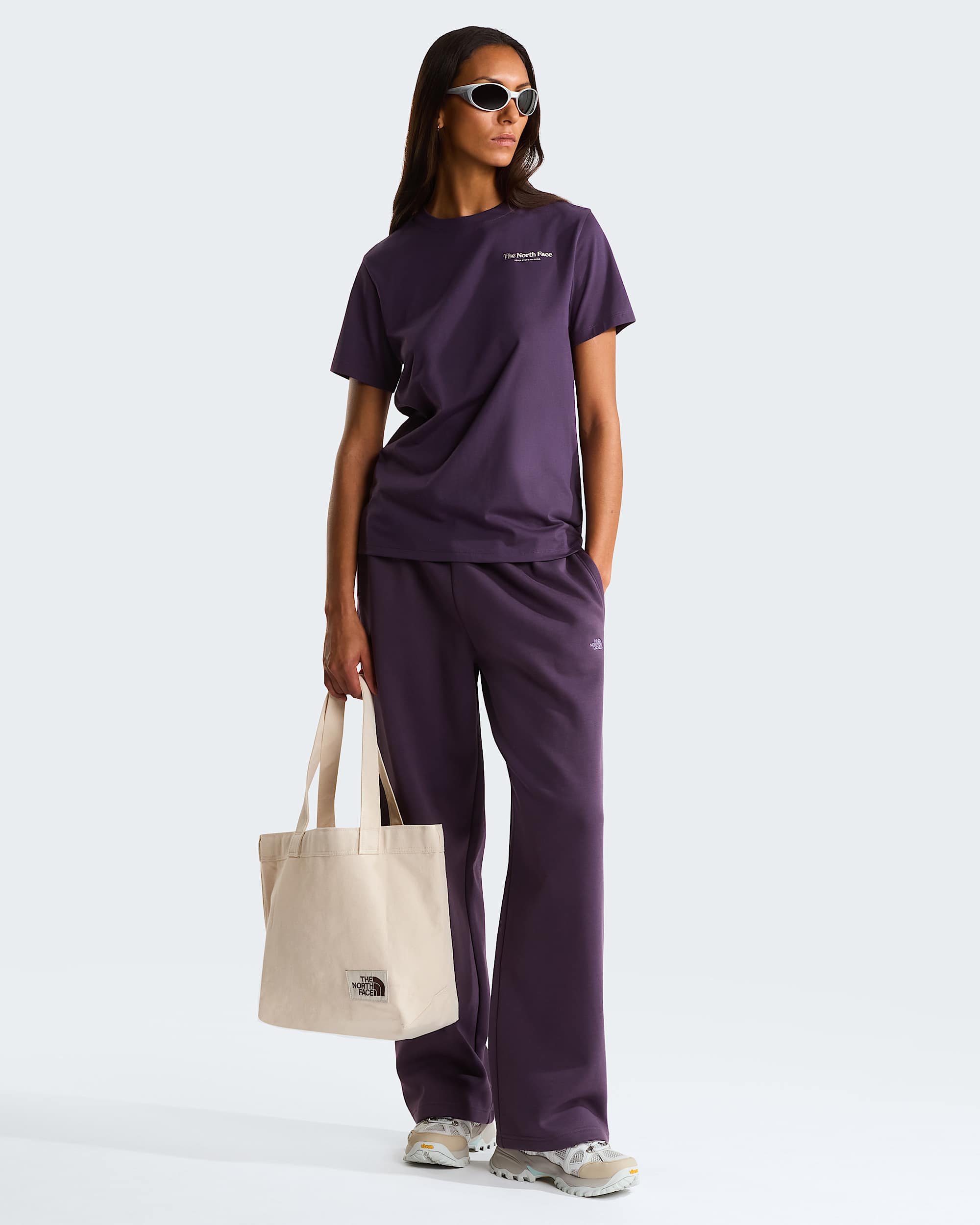 Monte normal geschnittenes T-Shirt mit Grafik für Damen – Endless Dusk