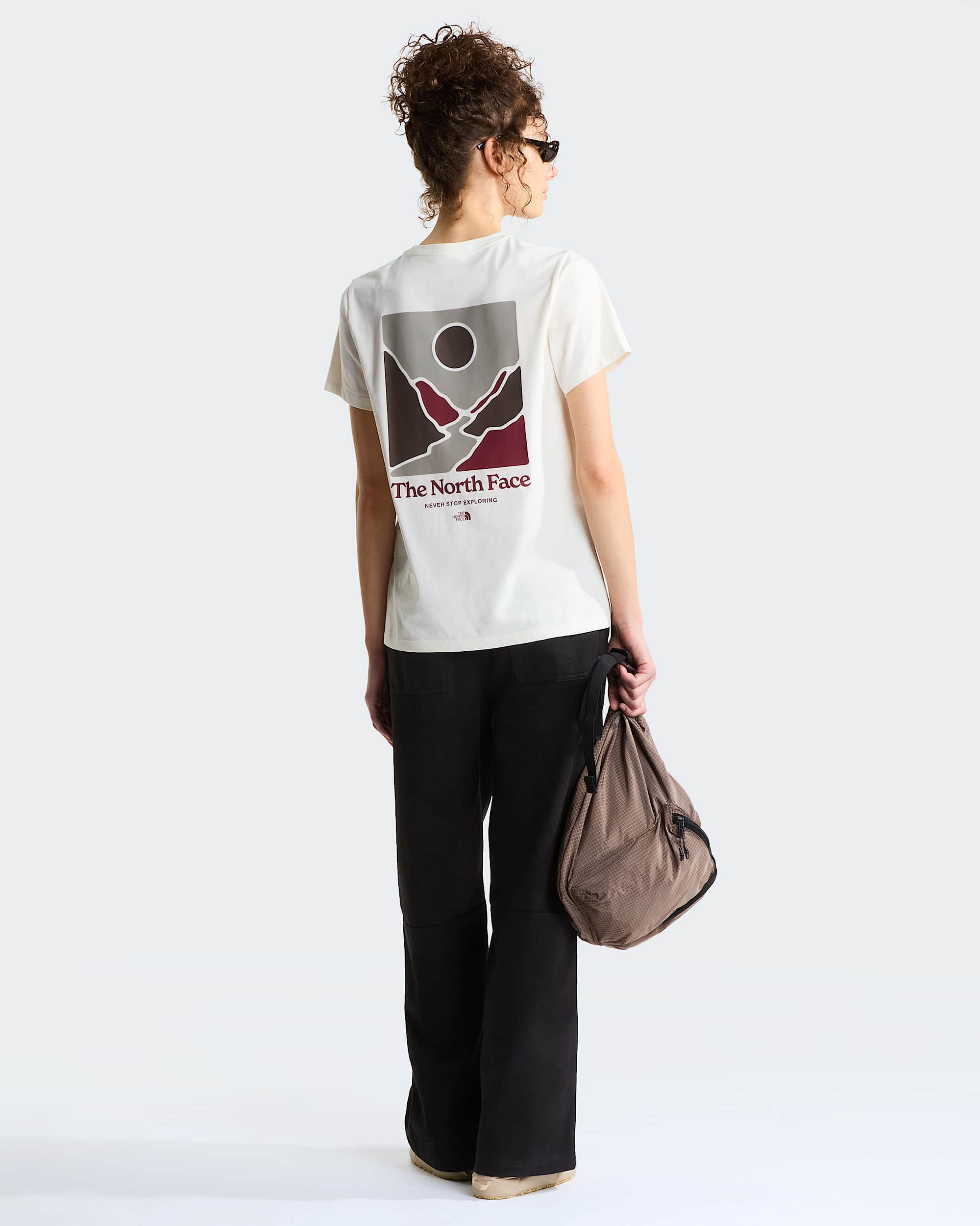 Monte normal geschnittenes T-Shirt mit Grafik für Damen – White Dune