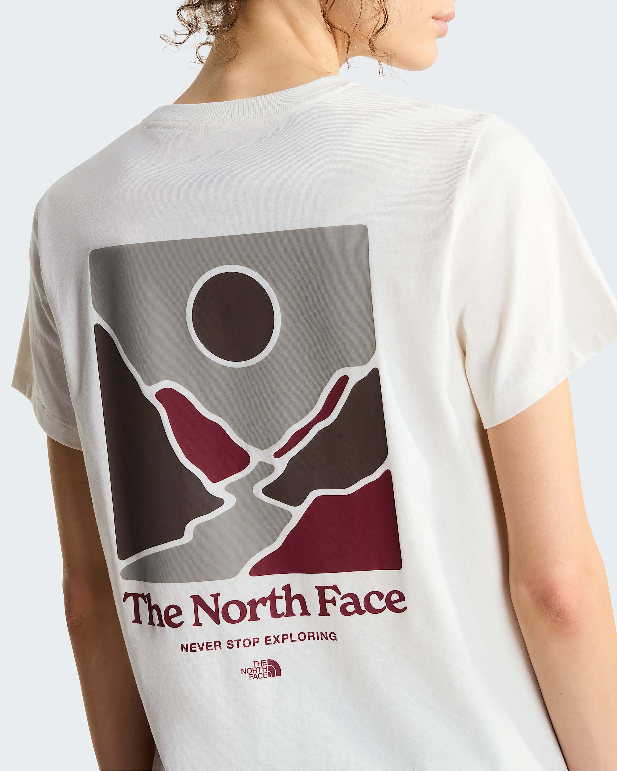 Monte normal geschnittenes T-Shirt mit Grafik für Damen – White Dune