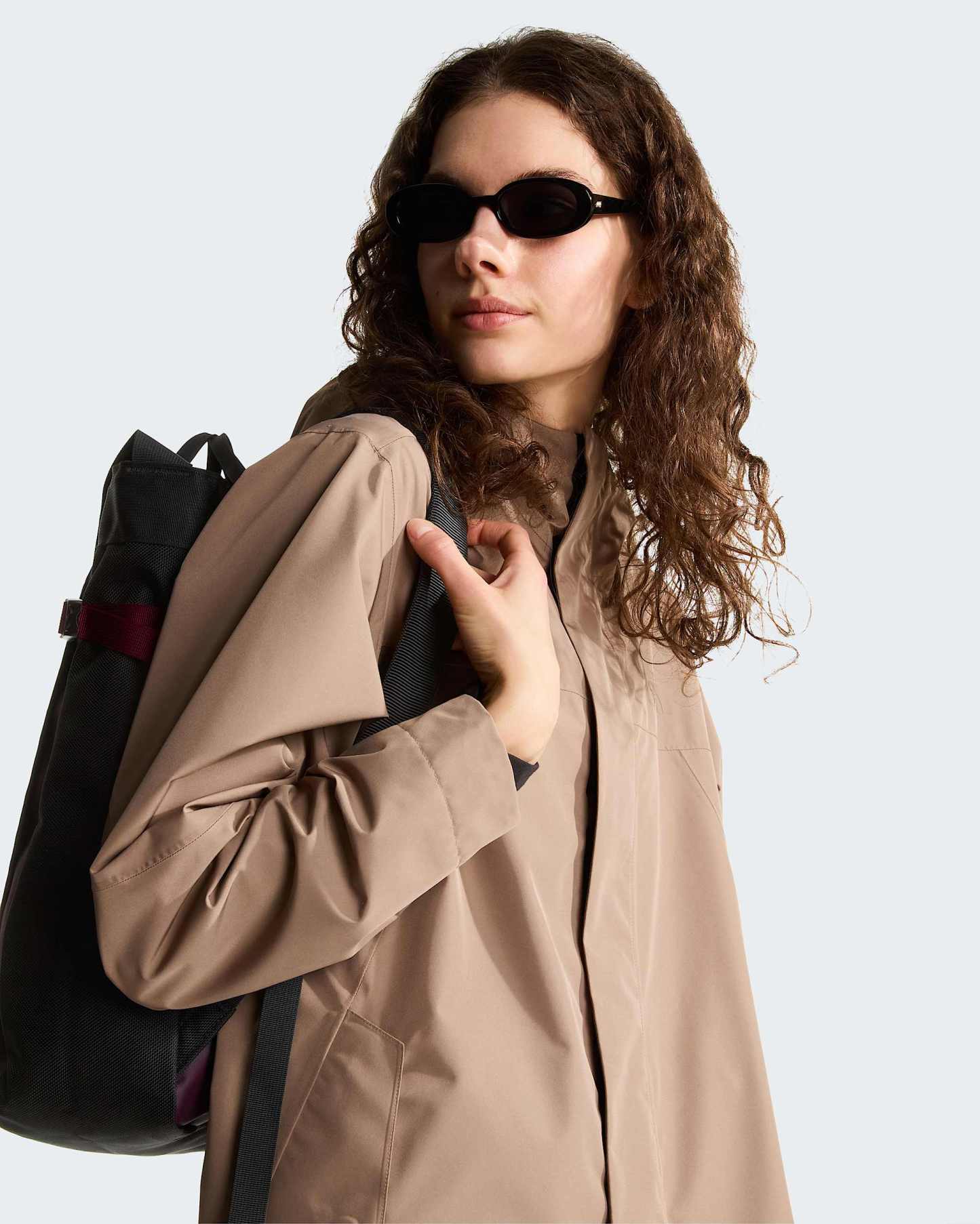 New Nukabira Shell Parka für Damen – Garnet