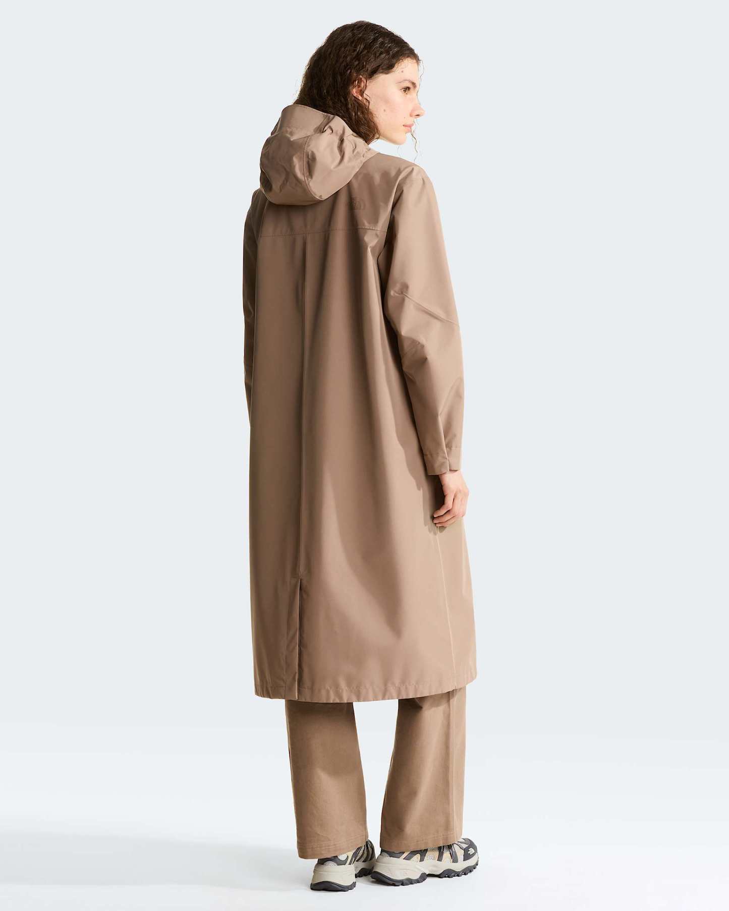 New Nukabira Shell Parka für Damen – Garnet