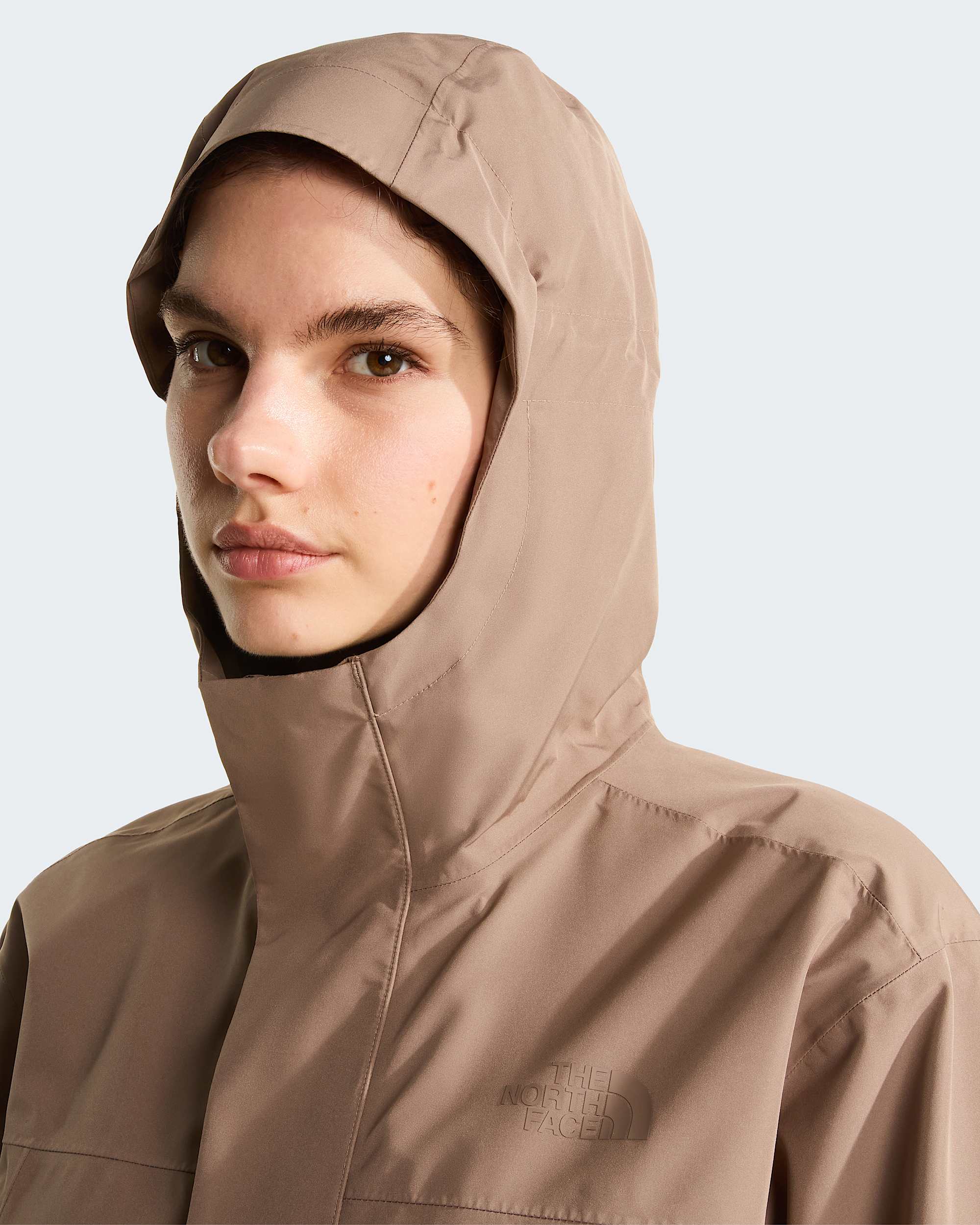 New Nukabira Shell Parka für Damen – Garnet