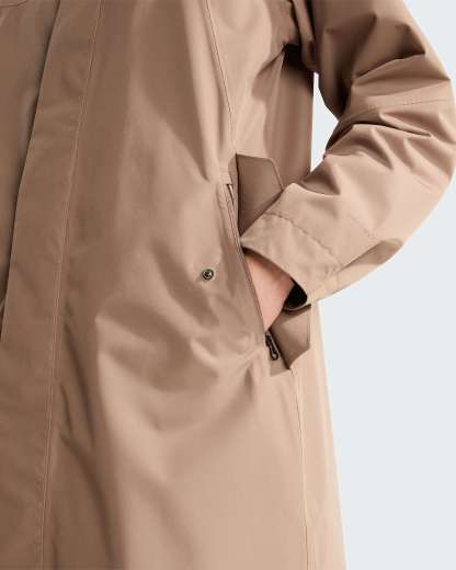 New Nukabira Shell Parka für Damen – Garnet