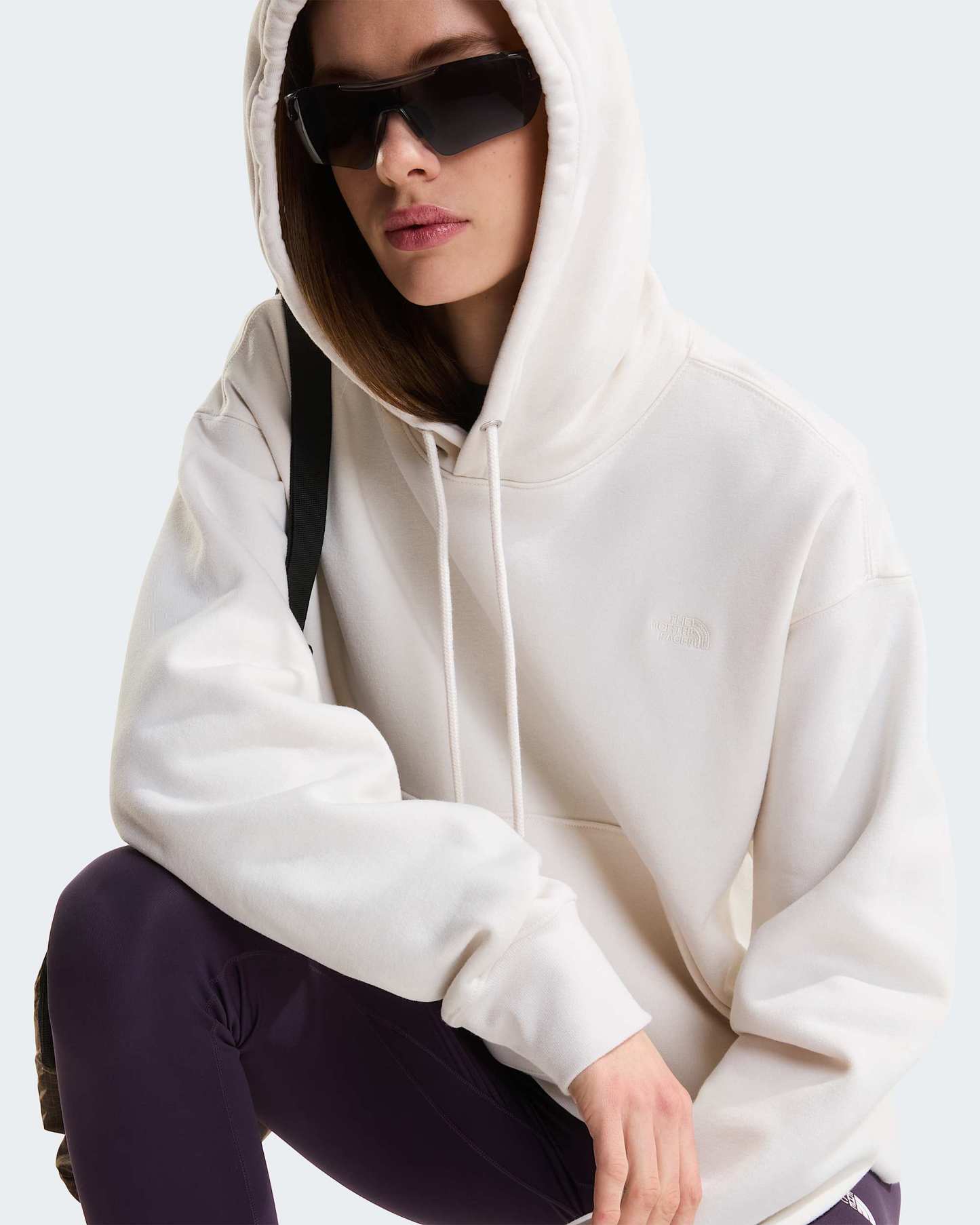 TNF™ Essential Simple Dome Boxy Oversized Hoodie Damen – White Dune-White Dune