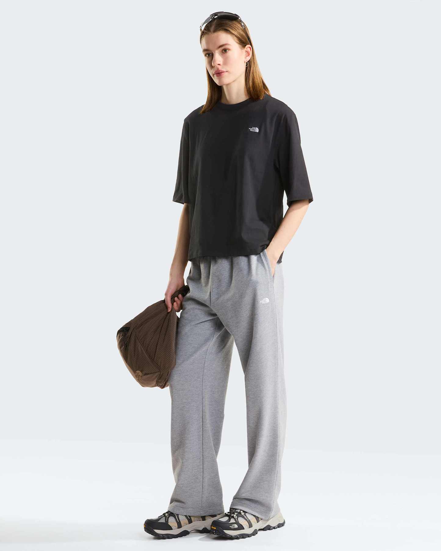 TNF™ Essential Simple Dome Boxy T-Shirt mit lockerer Passform Damen – TNF Black