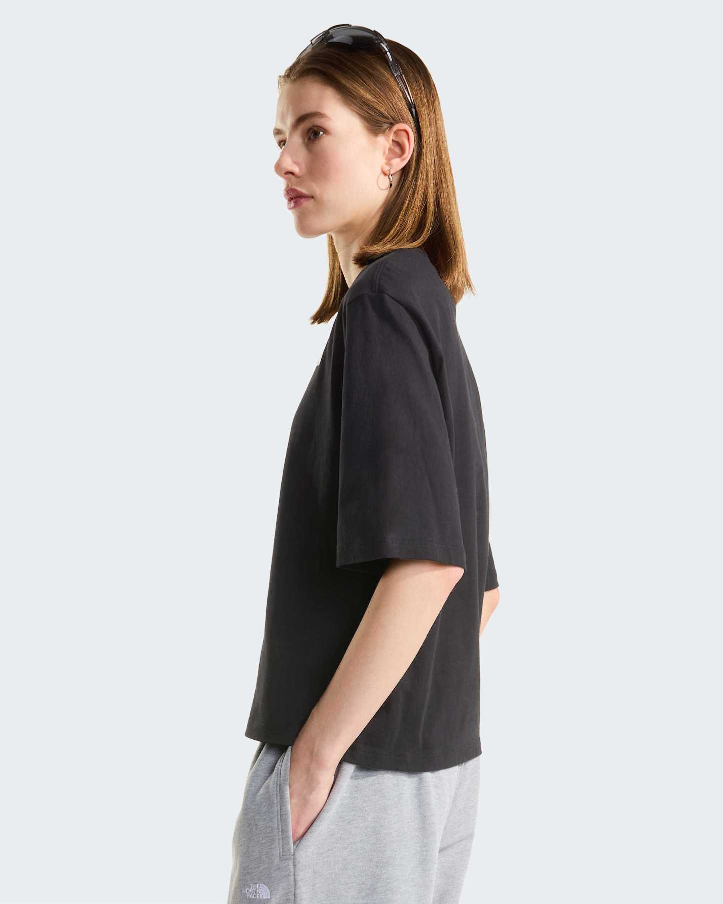TNF™ Essential Simple Dome Boxy T-Shirt mit lockerer Passform Damen – TNF Black