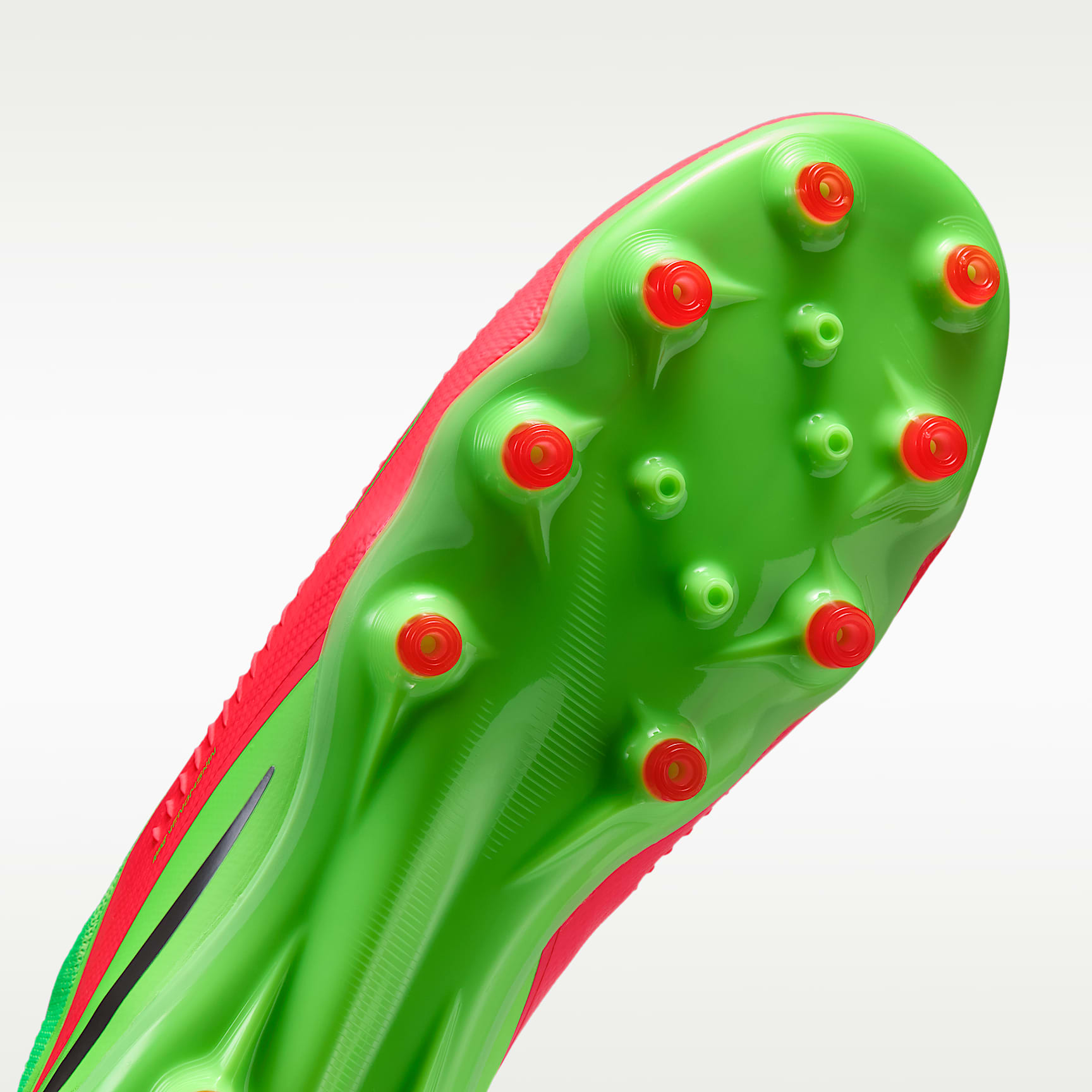 Nike Phantom 6 Low Pro "Erling Haaland" Fußballschuh für Kunstrasen – Hot Punch/Green Strike/Schwarz