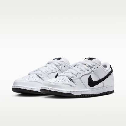 Nike SB Dunk Low Pro Skateboardschuh – Weiß/Weiß/Schwarz/Schwarz