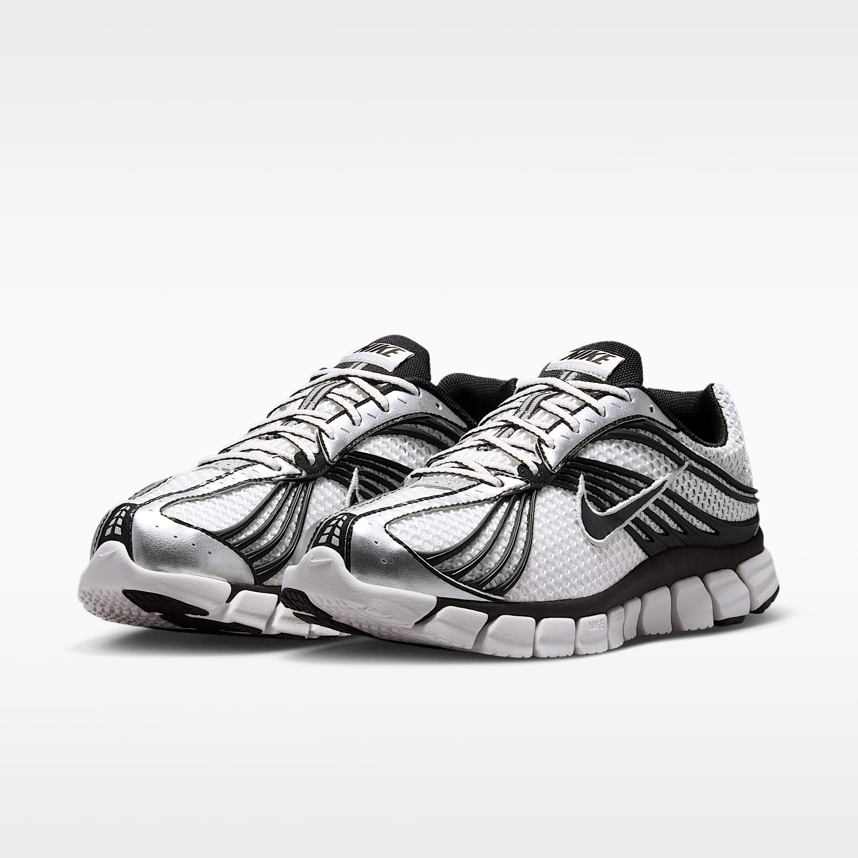 Nike Zoom Skylon 11 Schuh – Summit White/Schwarz/Light Smoke Grey/Metallic Silver