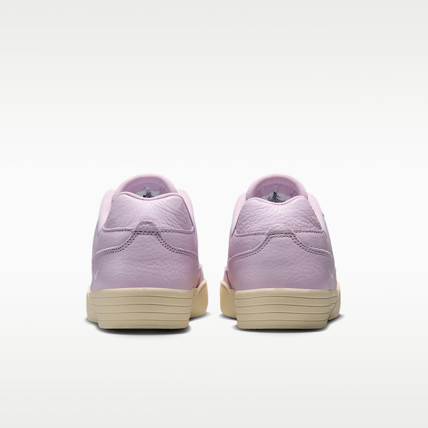 Nike Tennis Centre Damenschuh – Bleached Lilac/Muslin/Pink Foam/Bleached Lilac