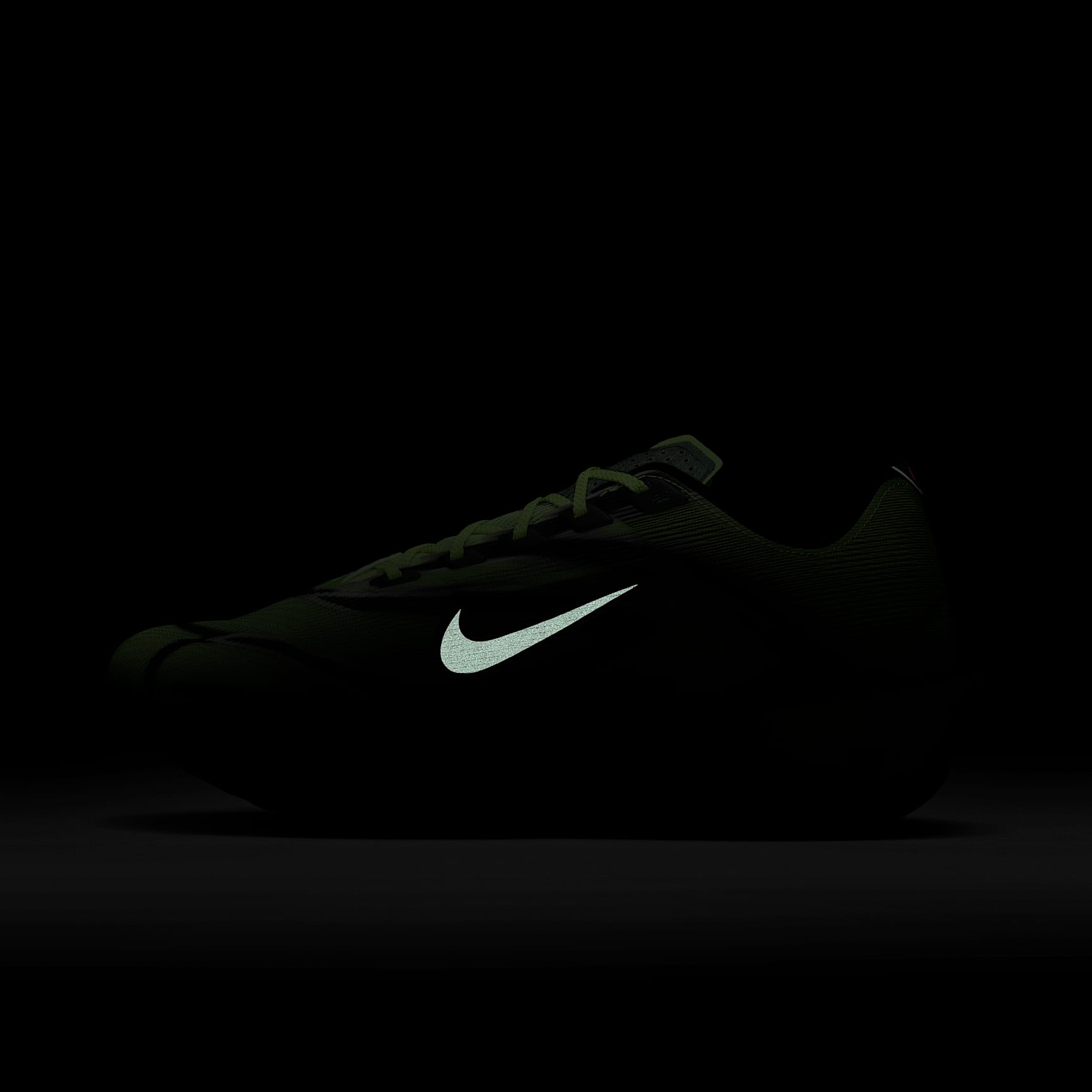 Nike Vaporfly 4 Straßenlaufschuh für Wettkämpfe (Herren) – Multi-Color/Volt/Weiß/Schwarz