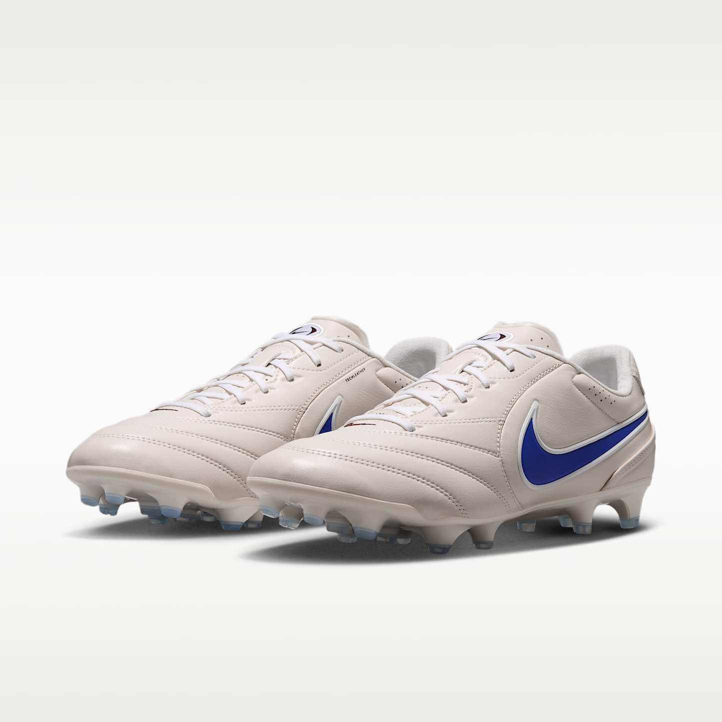 Nike Tiempo Ligera Pro Low-Top-Fußballschuh für normalen Rasen – Chalk/Weiß/Racer Blue