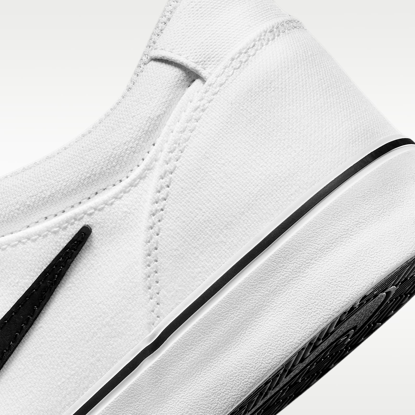 Nike SB Chron 2 Canvas Skateboardschuh – Weiß/Weiß/Schwarz