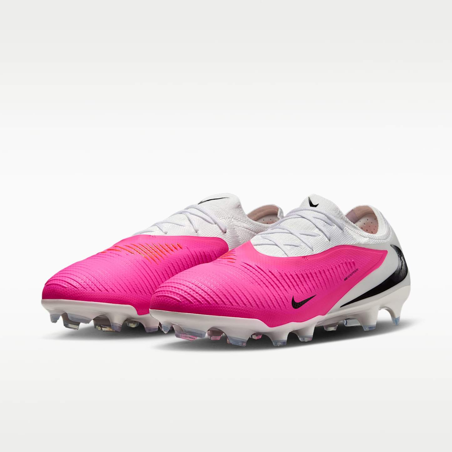 Nike Phantom 6 Low Pro Fußballschuh für normalen Rasen – Multi-Color/Schwarz