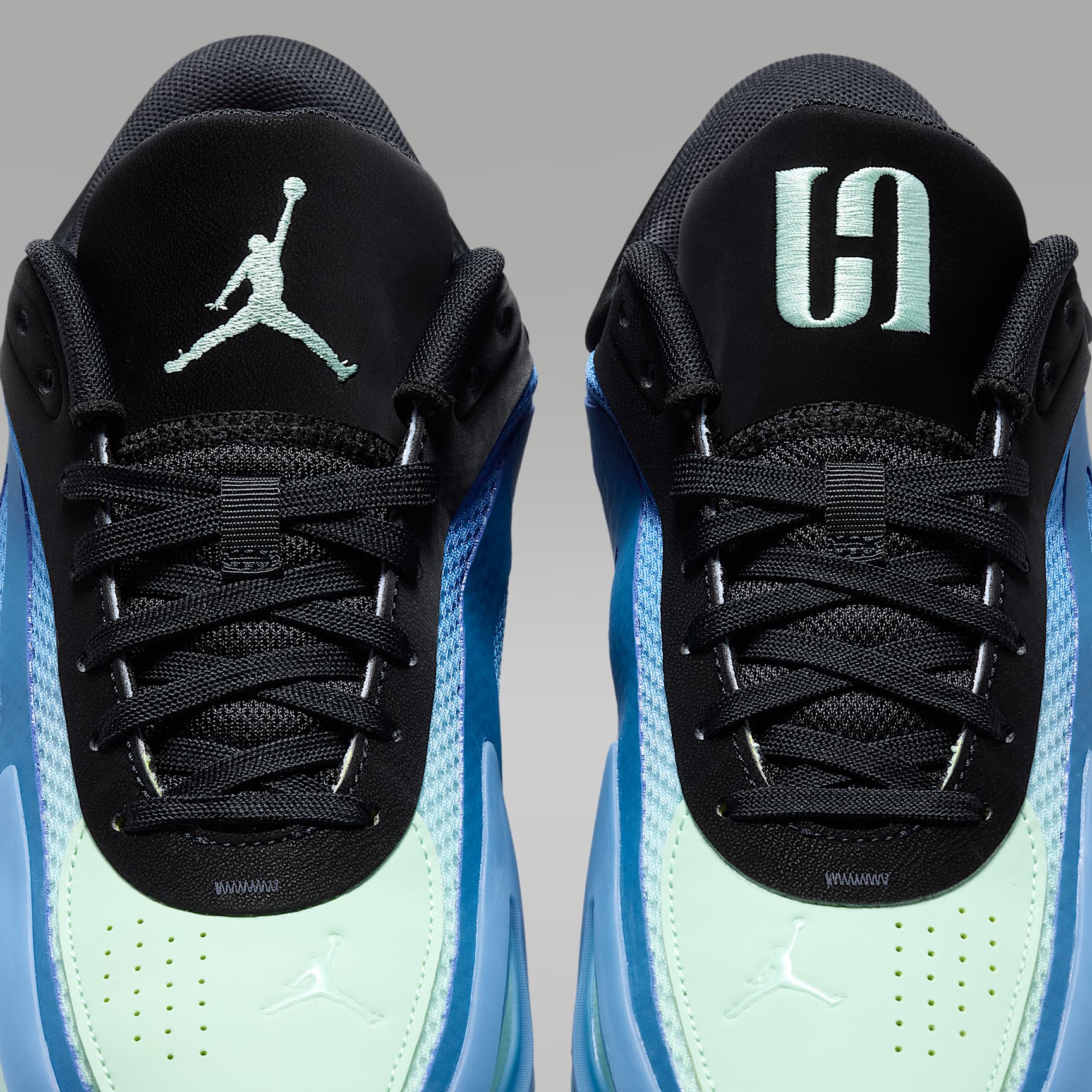 Jordan Heir Series 2 "Queen Phee" Basketballschuh – True Blue/Baltic Blue/Volt Tint/Schwarz