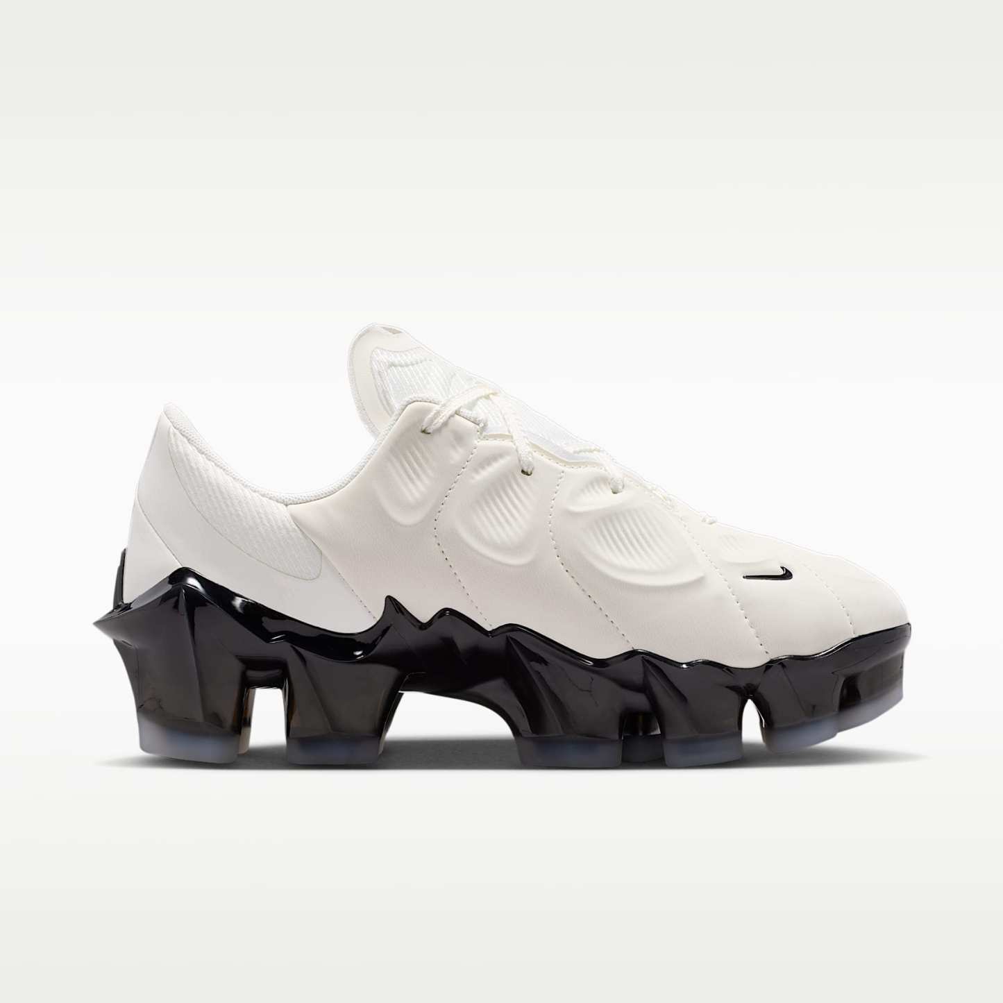 Nike First Sight Mirage Schuh (Damen) – Sail/Clear/Schwarz