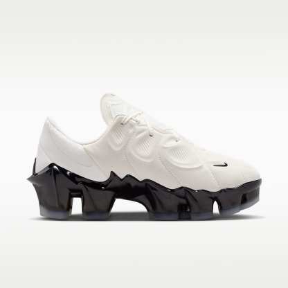 Nike First Sight Mirage Schuh (Damen) – Sail/Clear/Schwarz