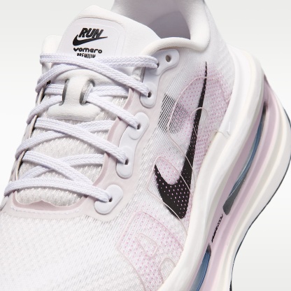 Nike Vomero Premium Straßenlaufschuh (Damen) – Weiß/Summit White/Bleached Lilac/Schwarz